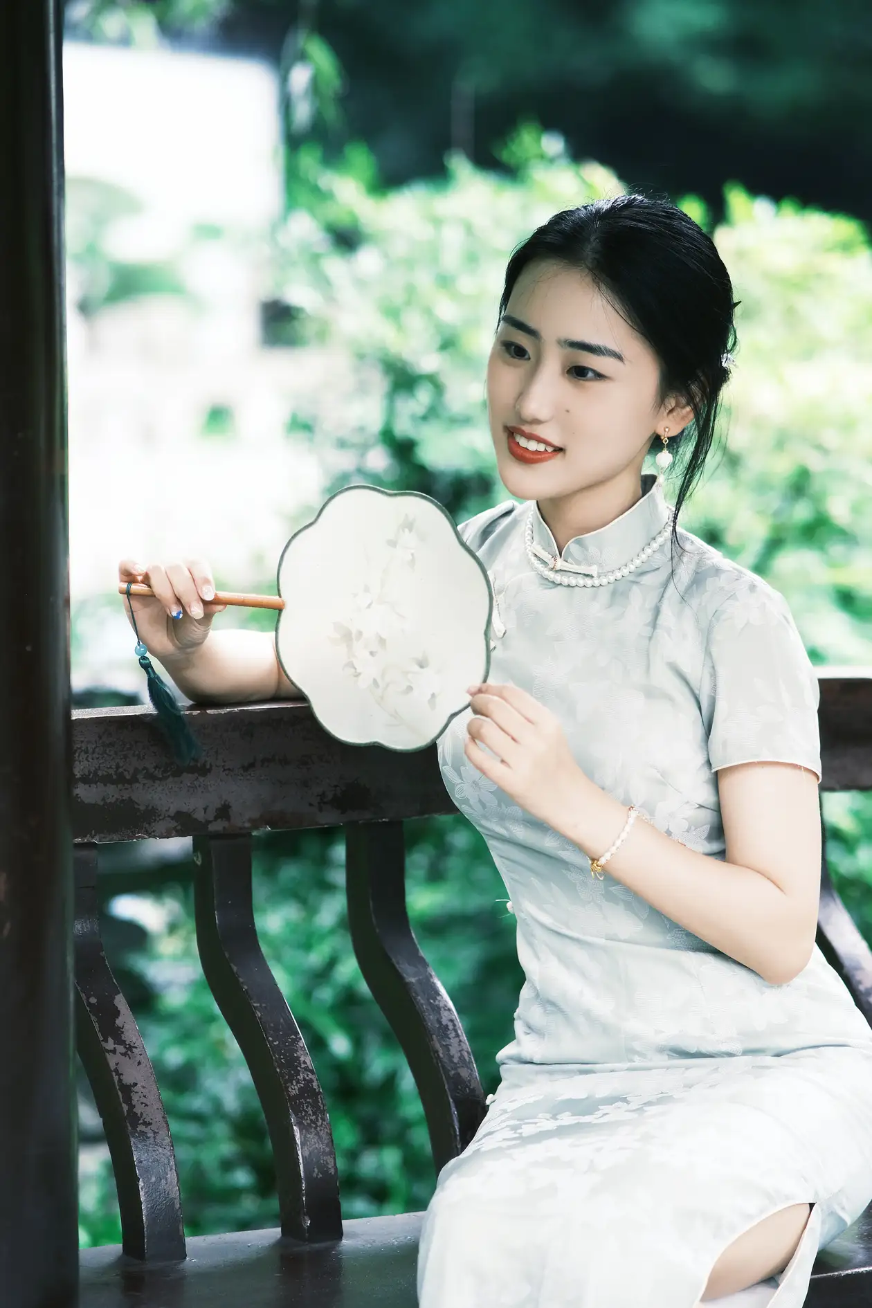 [艺图语] 2022.08.25 Vol.1791 – 烟雨江南 尹儿#[22P]-1