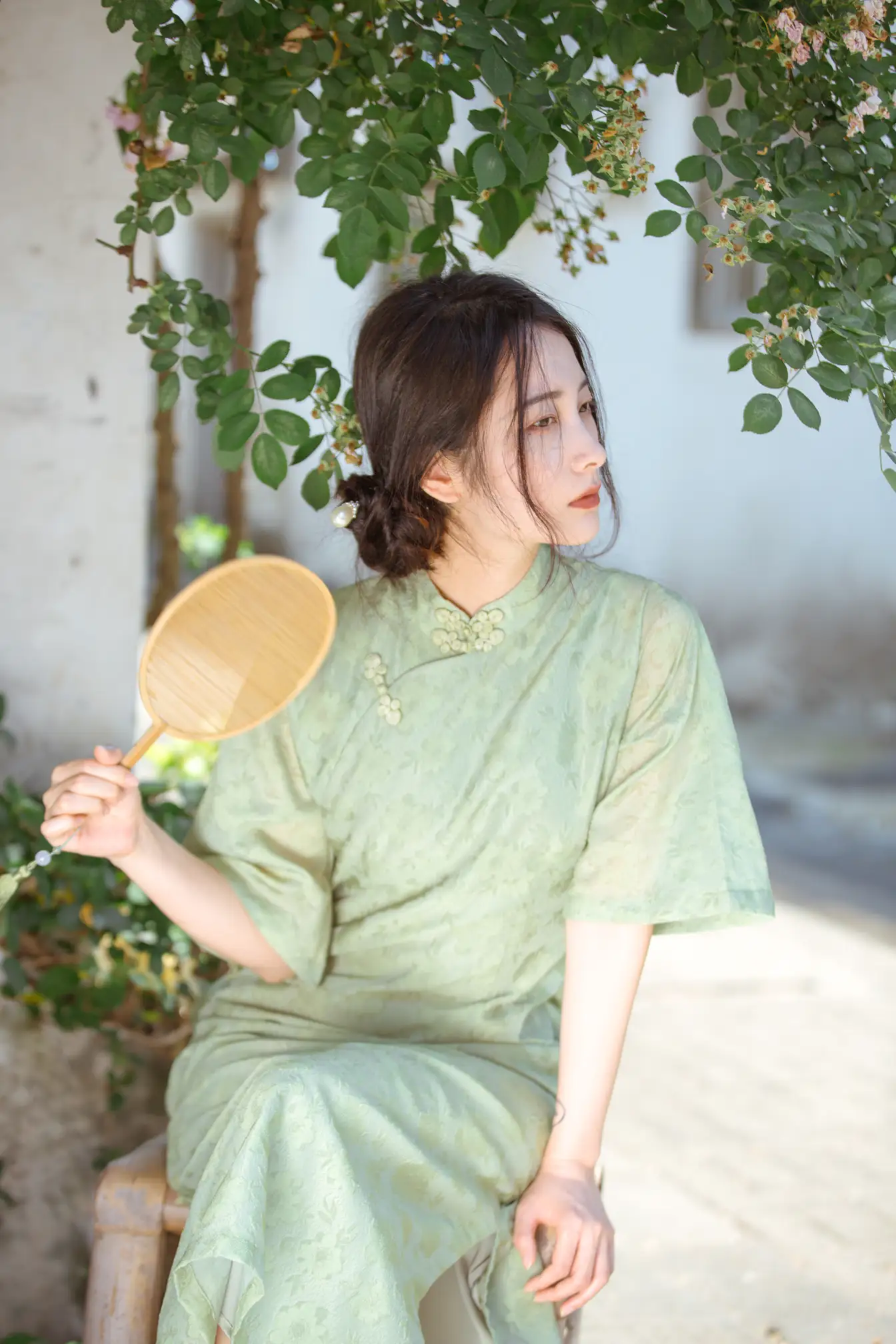[艺图语] 2022.06.27 Vol.1309 – 总有人间一两风 五月的三花猫#[24P]-3