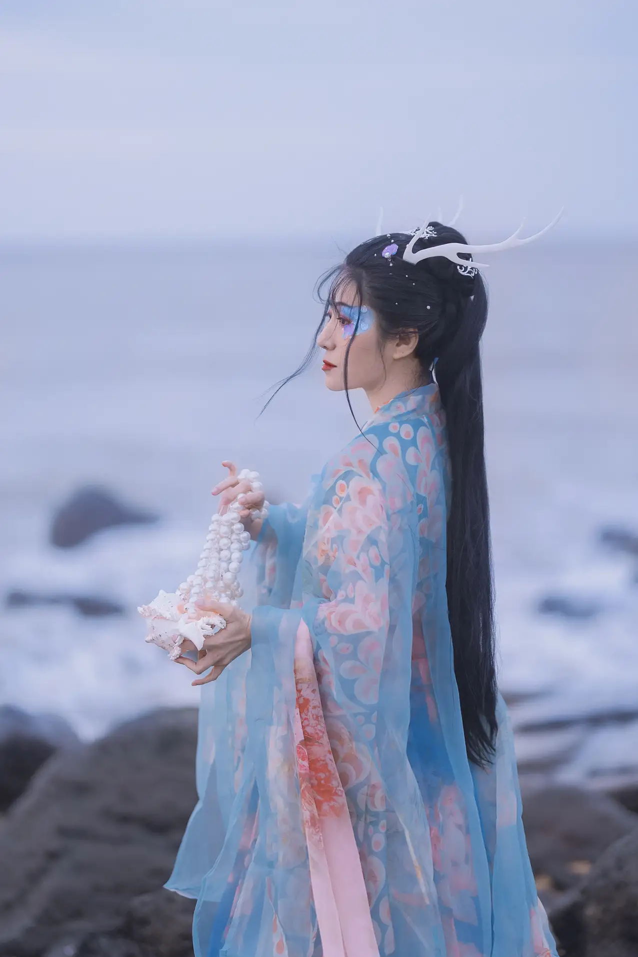 [艺图语] 2021.10.18 Vol.368 – 龙女 何佳#[24P]-11