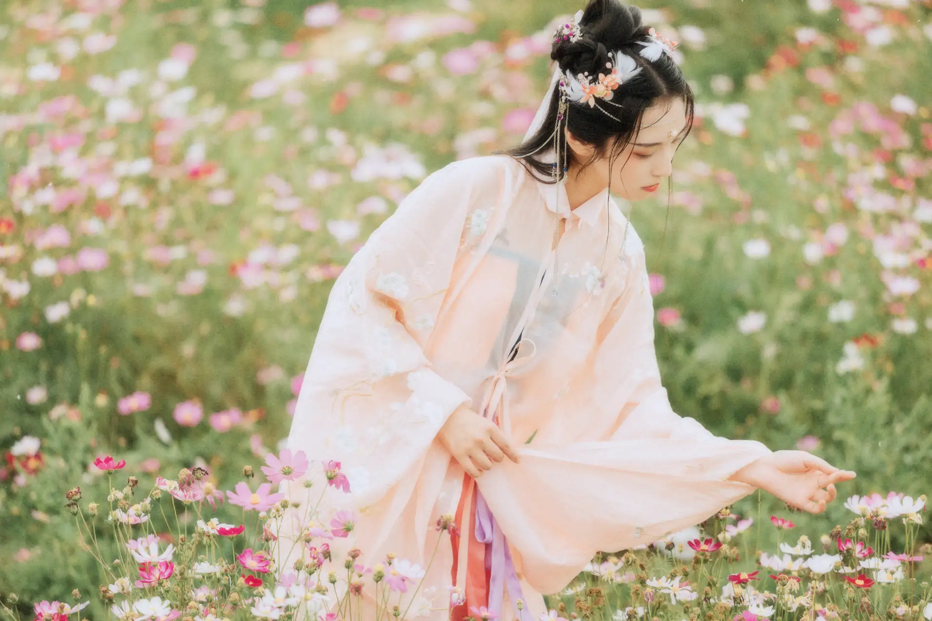 [艺图语] 2021.09.03 Vol.230 – 繁花孤影 茶茶#[24P]-6
