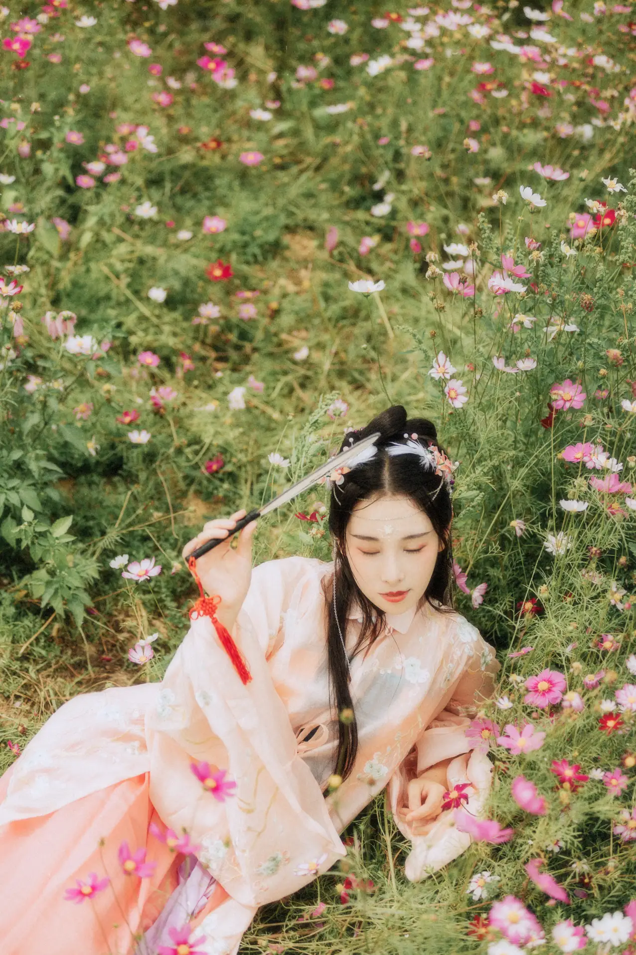 [艺图语] 2021.09.03 Vol.230 – 繁花孤影 茶茶#[24P]-6