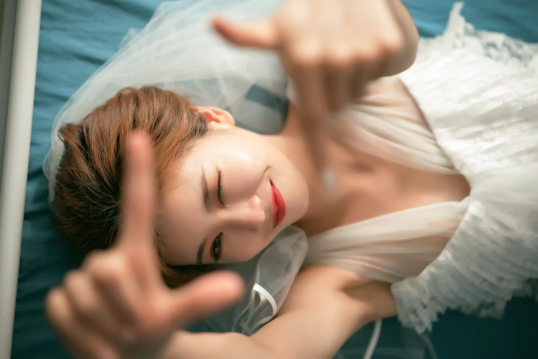 [艺图语] 2022.01.03 Vol.580 – 新娘子 素素#[26P]-1