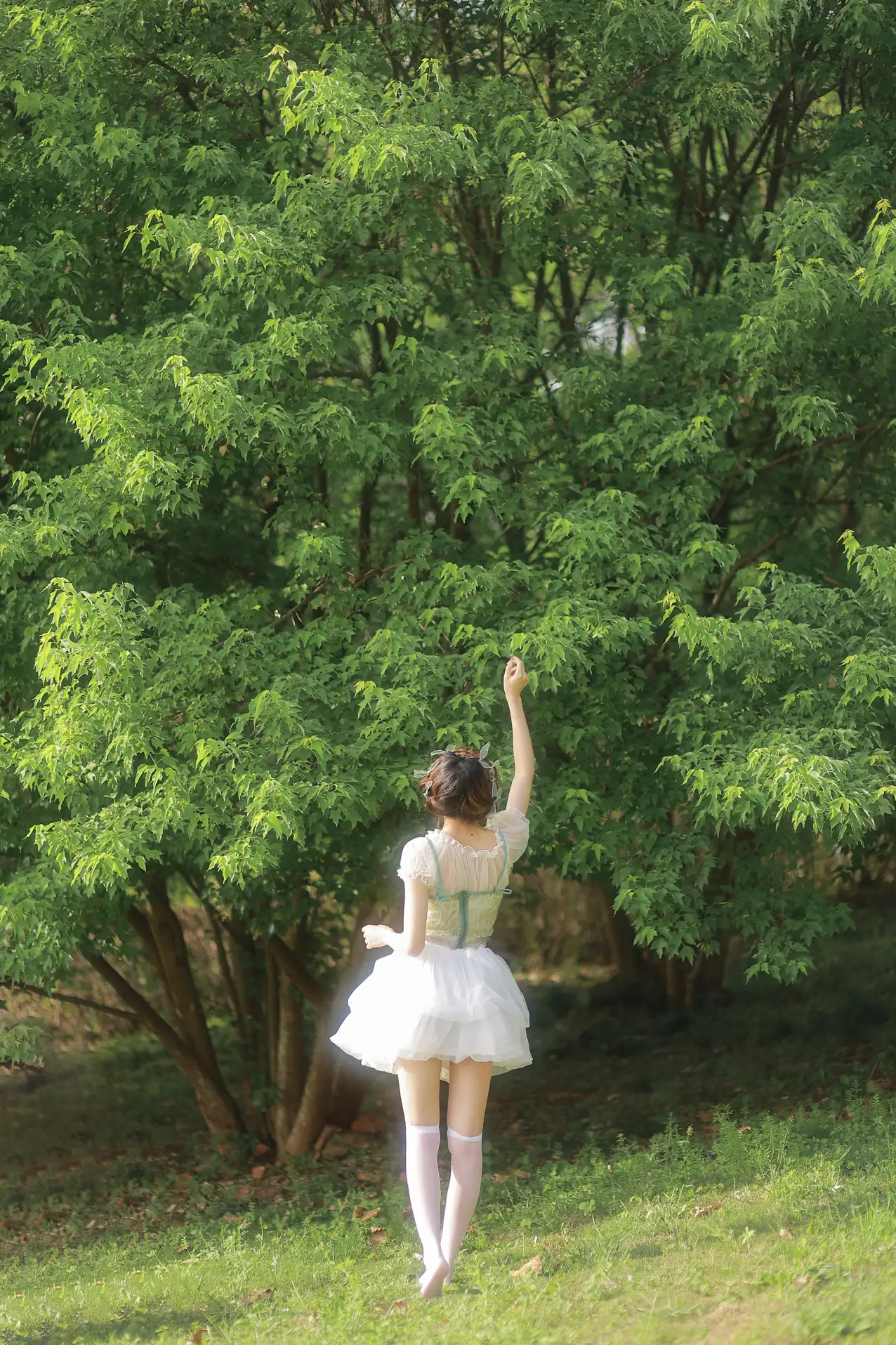 [YITUYU] 2022.09.13 VOL.1943 -To hide the dream into the leaves- goldfishyu#[22P]-7