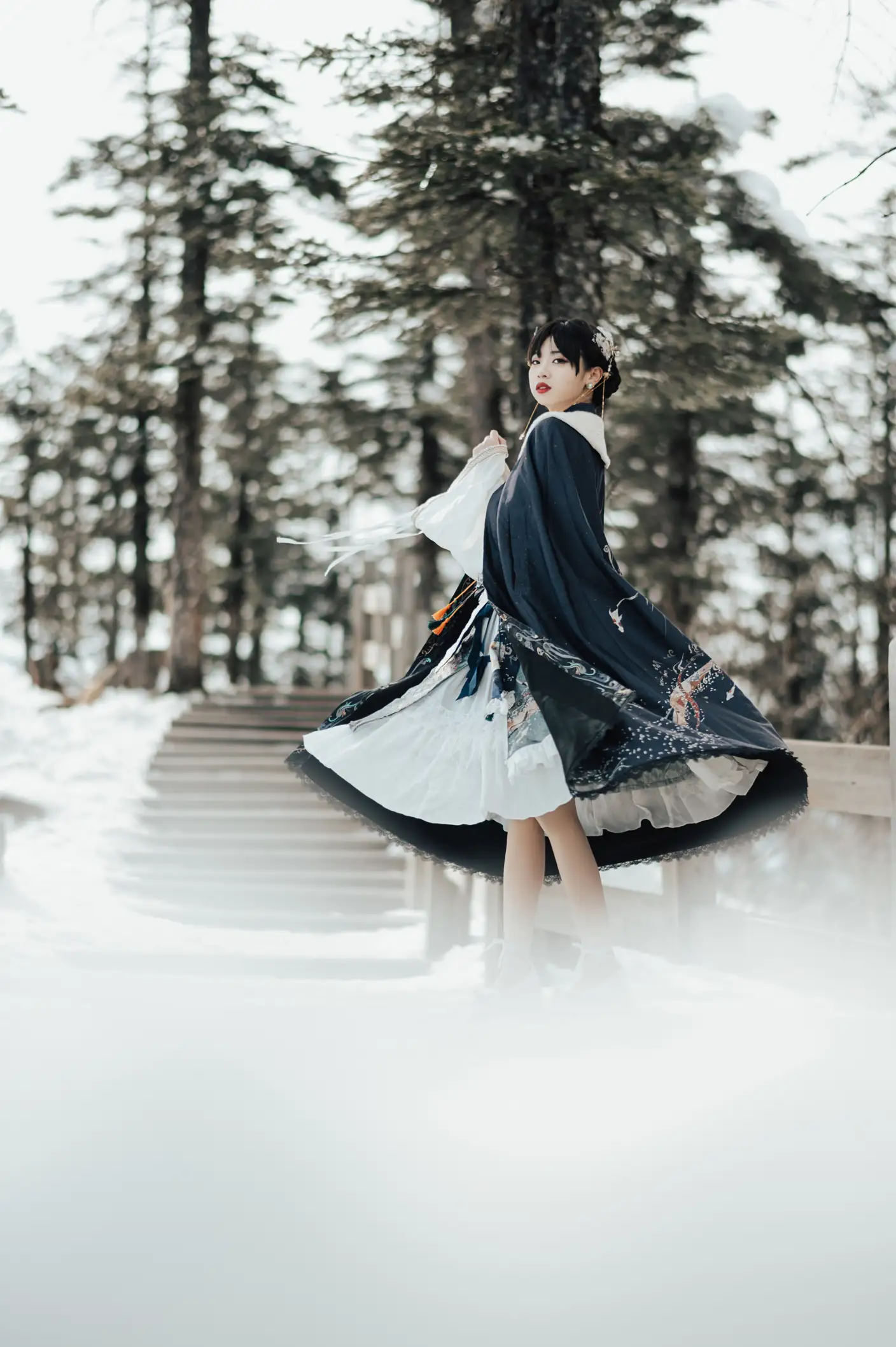 [艺图语] 2022.05.18 Vol.0916 – 南山雪 池子#[22P]-2