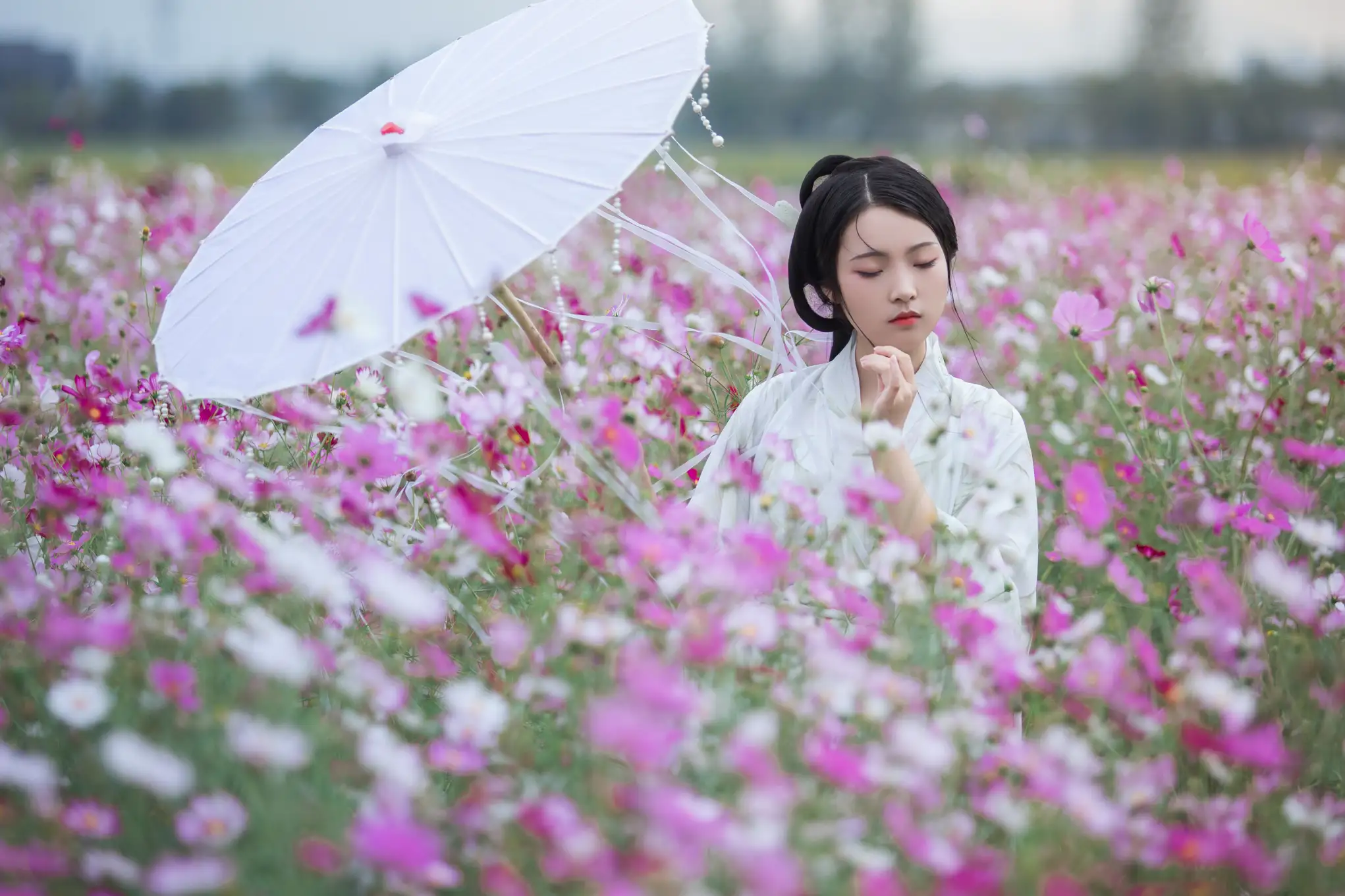 [艺图语] 2022.05.23 Vol.0961 – 娑萝 一个白鹿#[22P]-1