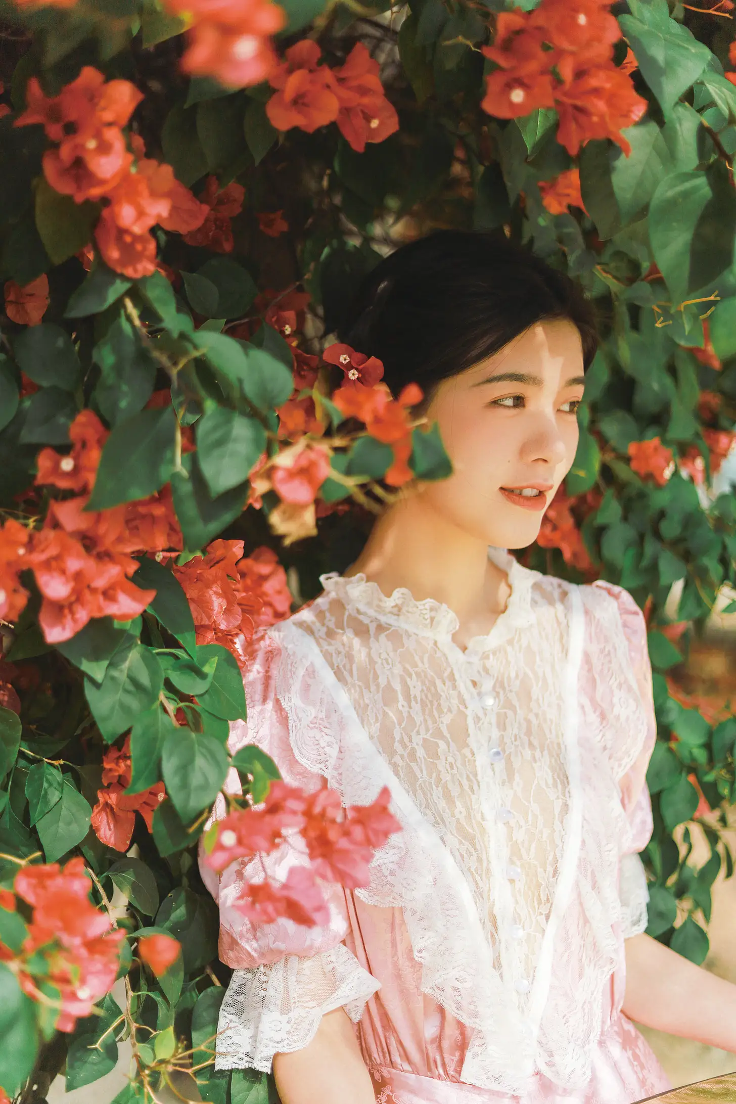 [艺图语] 2022.09.12 Vol.1932 – 三角梅与少女 欣慧#[21P]-10