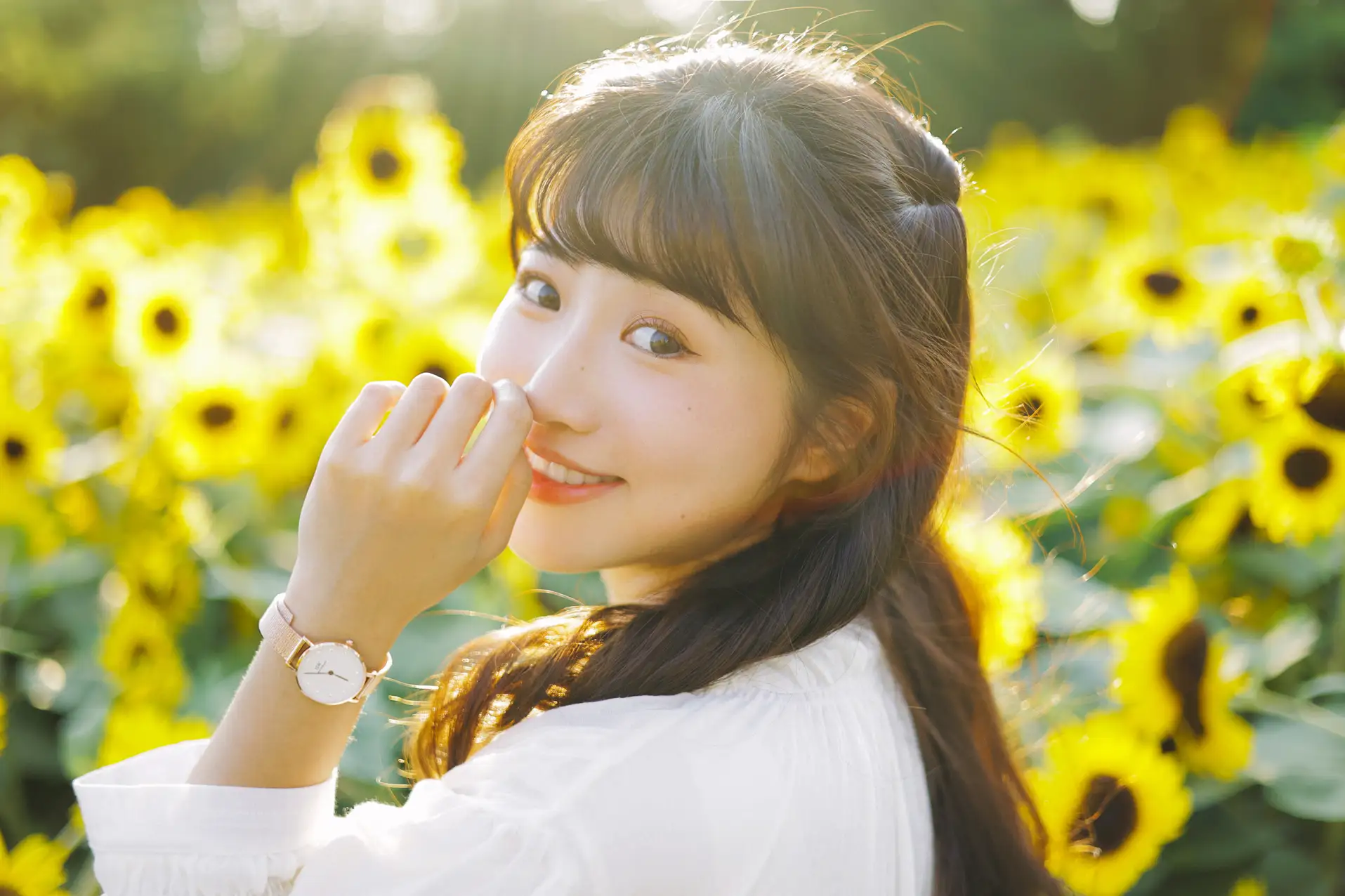 [艺图语] 2022.08.29 Vol.1822 – 阳光下的花和你 蓝胖子-#[25P]-11