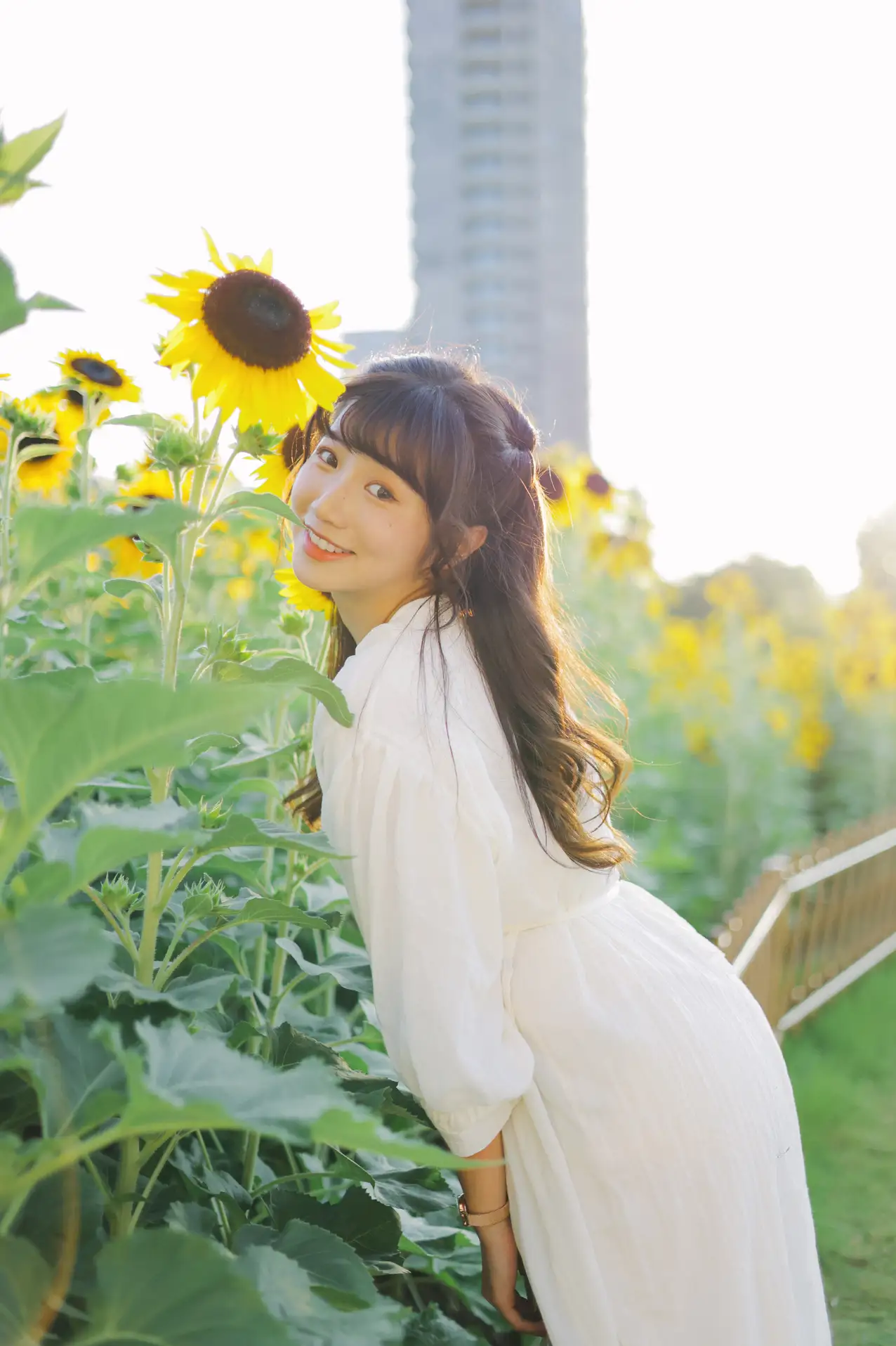 [艺图语] 2022.08.29 Vol.1822 – 阳光下的花和你 蓝胖子-#[25P]-17