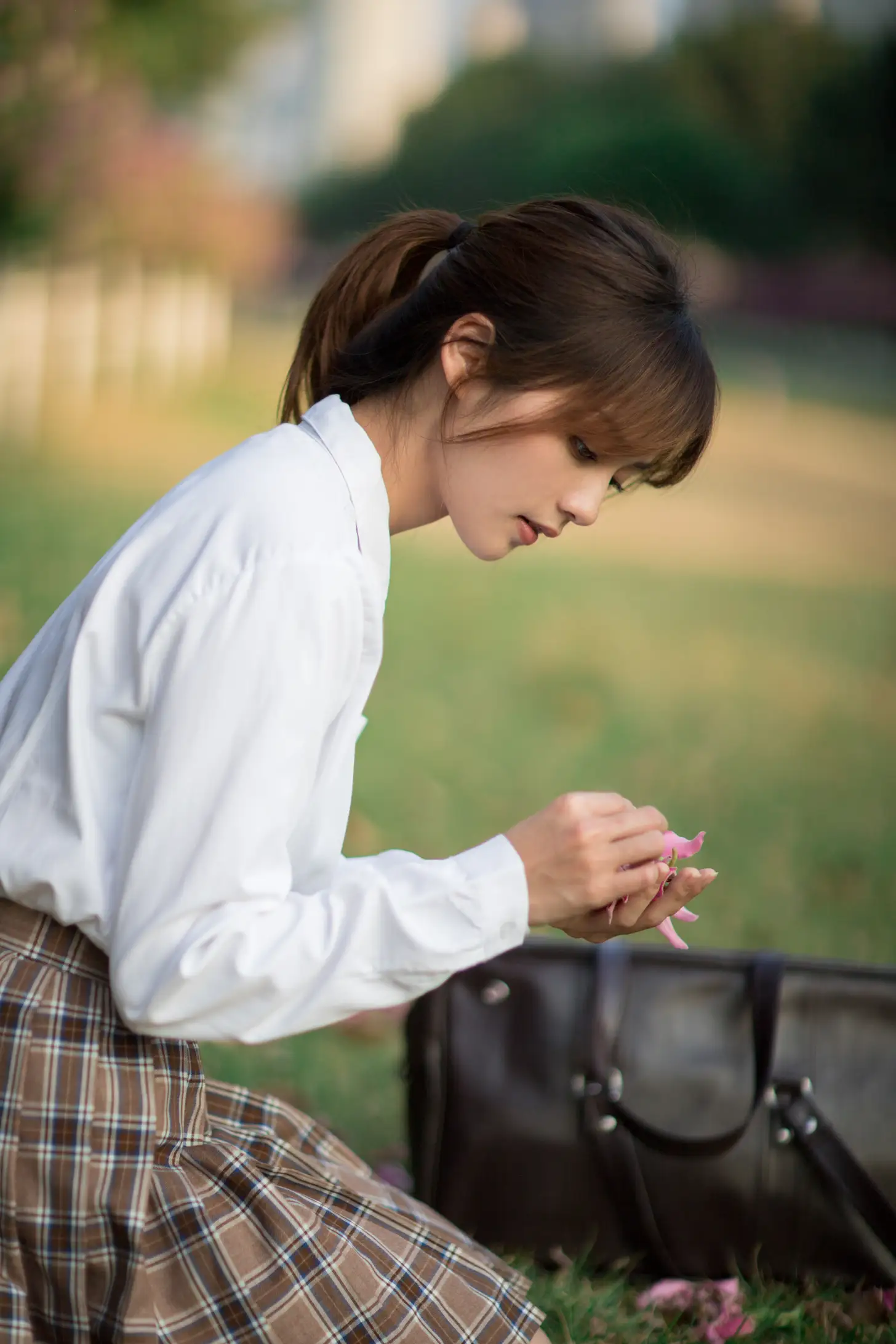 [艺图语] 2021.09.30 Vol.330 – 站台 雨文#[23P]-17