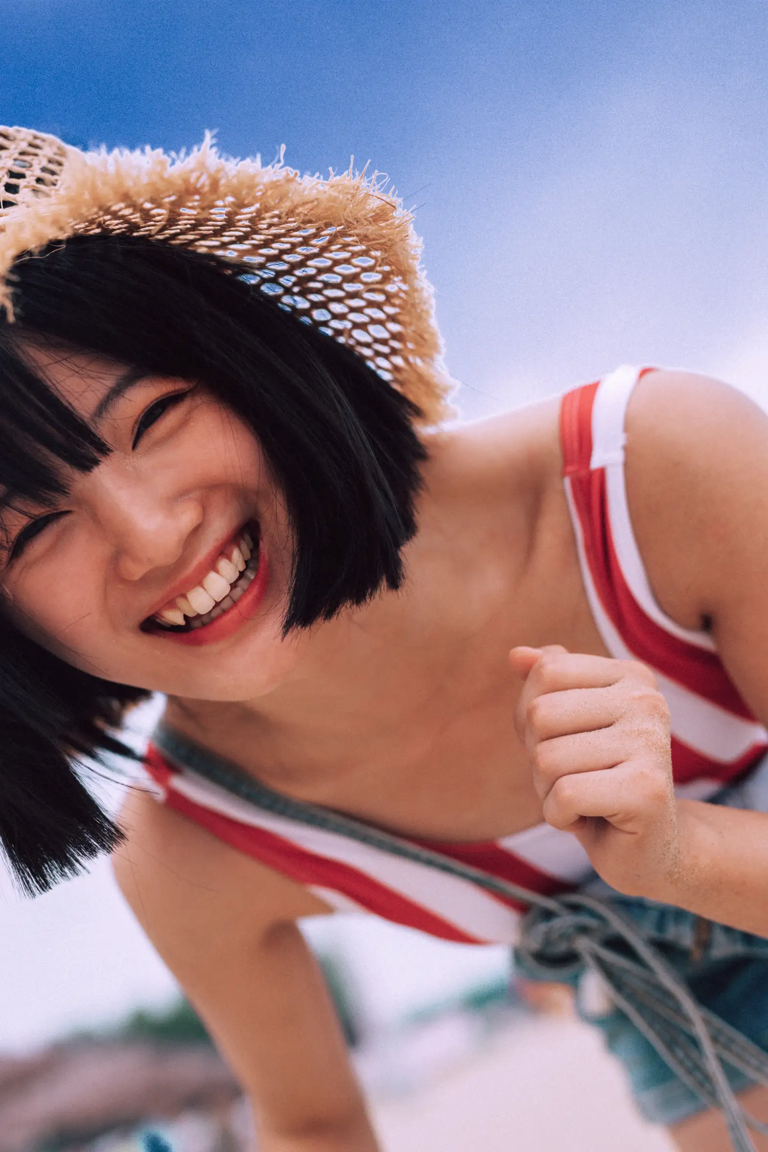 [艺图语] 2021.11.24 Vol.467 – 红色沙滩少女 黎美汐#[42P]-11