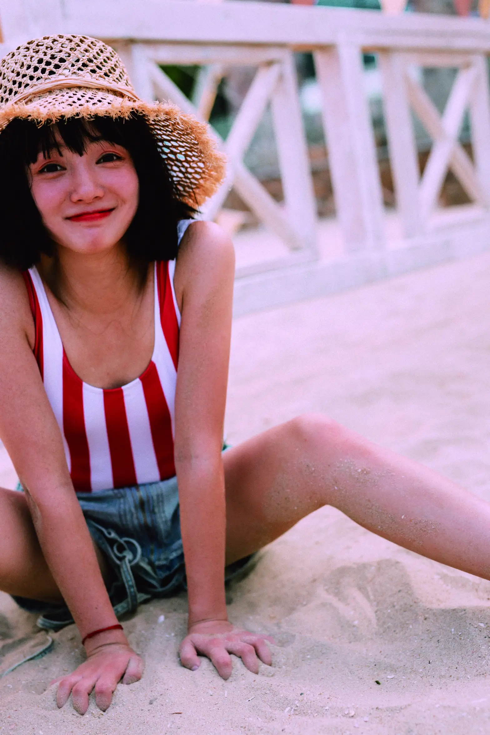 [艺图语] 2021.11.24 Vol.467 – 红色沙滩少女 黎美汐#[42P]-7