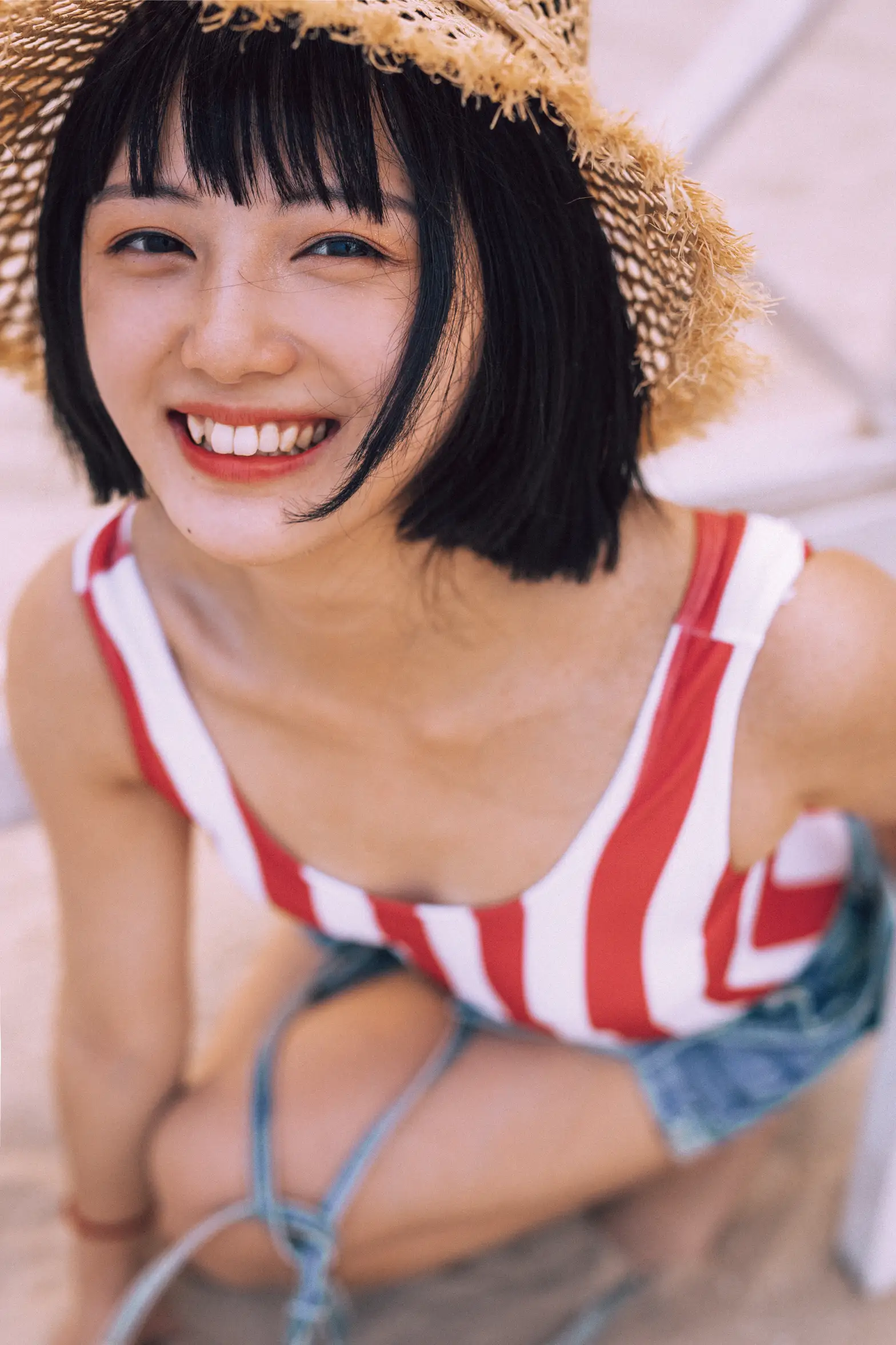 [艺图语] 2021.11.24 Vol.467 – 红色沙滩少女 黎美汐#[42P]-14