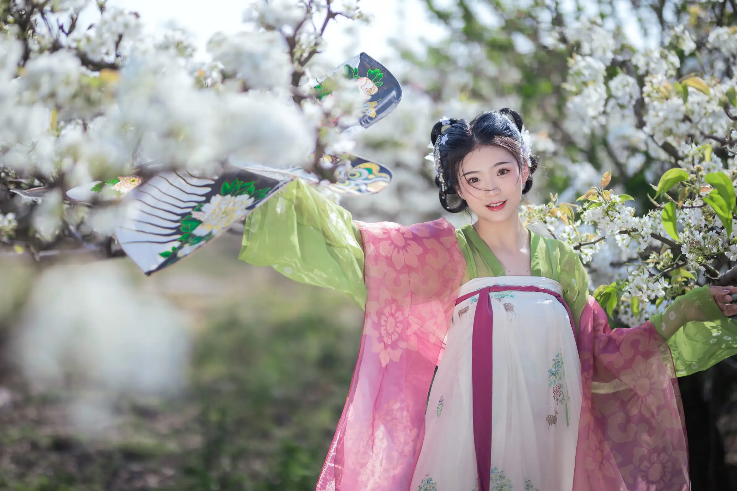 [艺图语] 2022.06.11 Vol.1144 – 春晴 nya酱的铃铛铛#[22P]-2