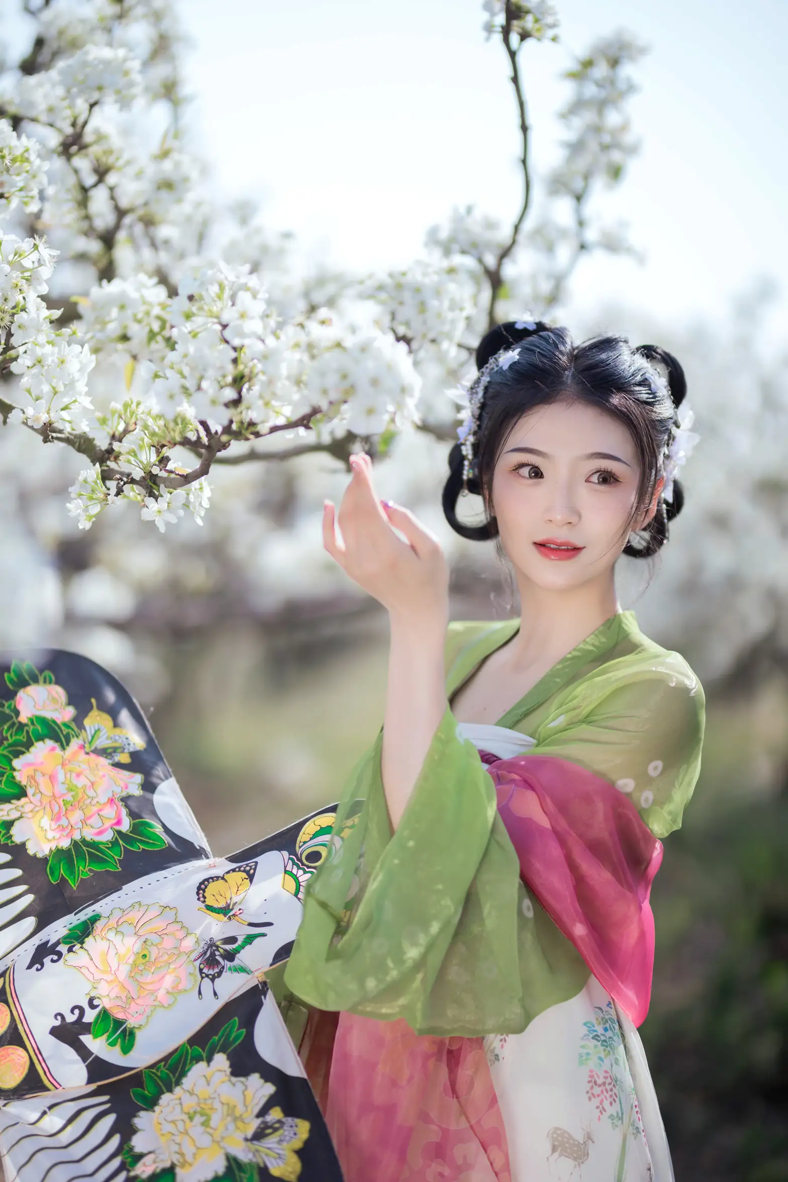 [艺图语] 2022.06.11 Vol.1144 – 春晴 nya酱的铃铛铛#[22P]-3