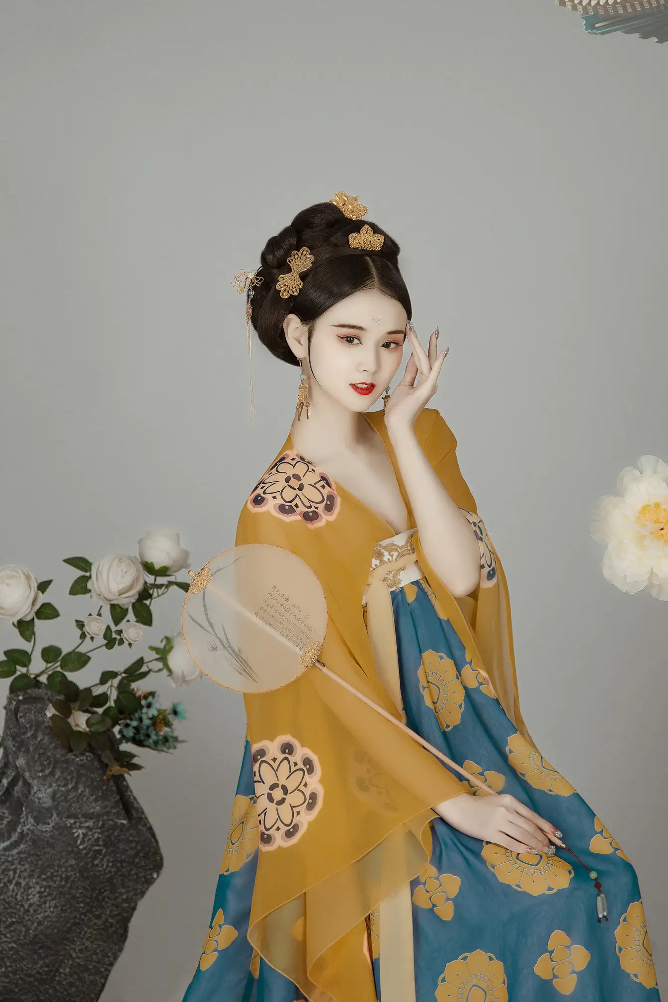 [艺图语] 2021.12.21 Vol.508 – 花满楼 欣宝#[22P]-8