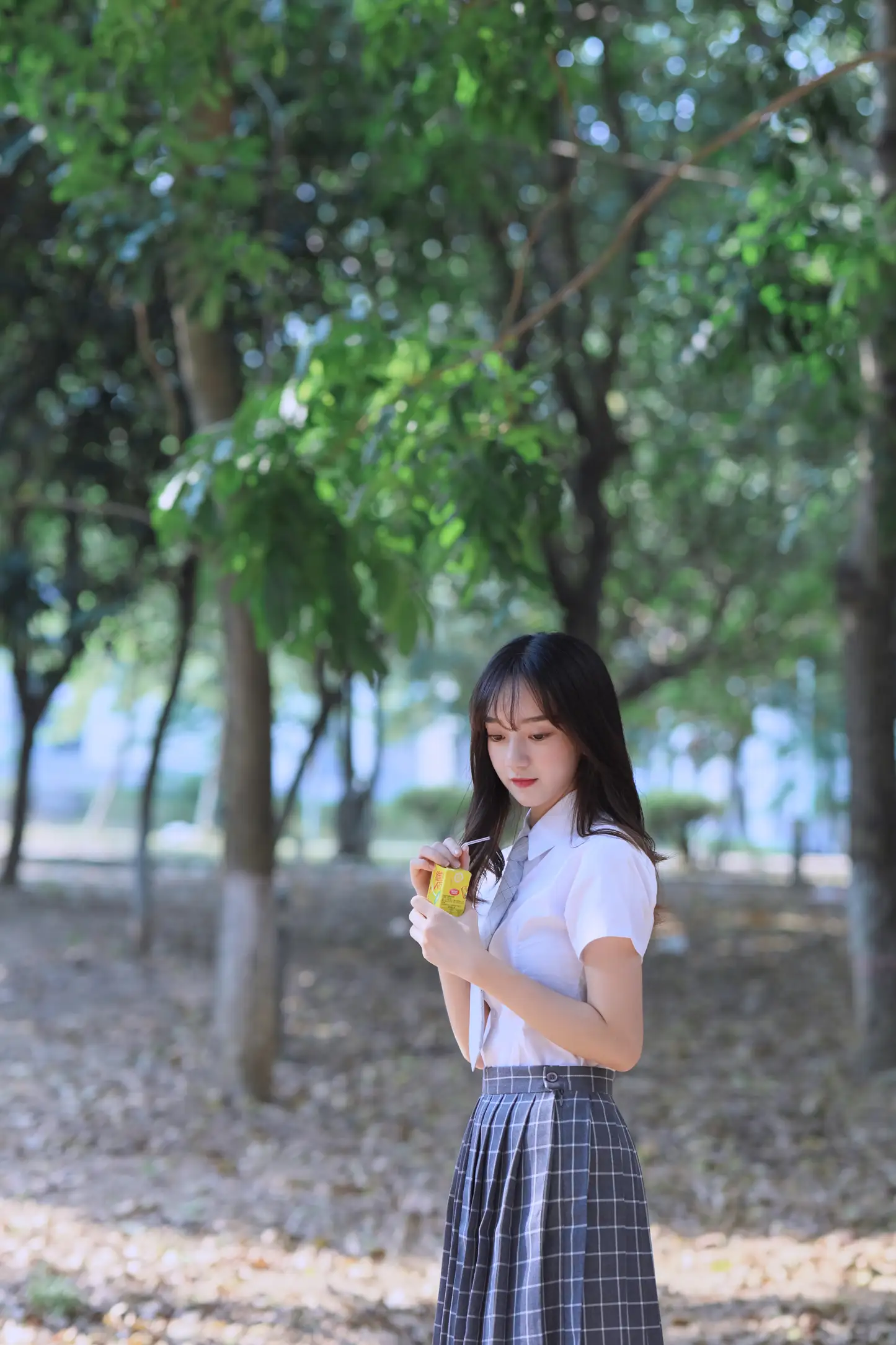 [艺图语] 2022.05.24 Vol.0972 – 校园青春 虫虫#[43P]-17