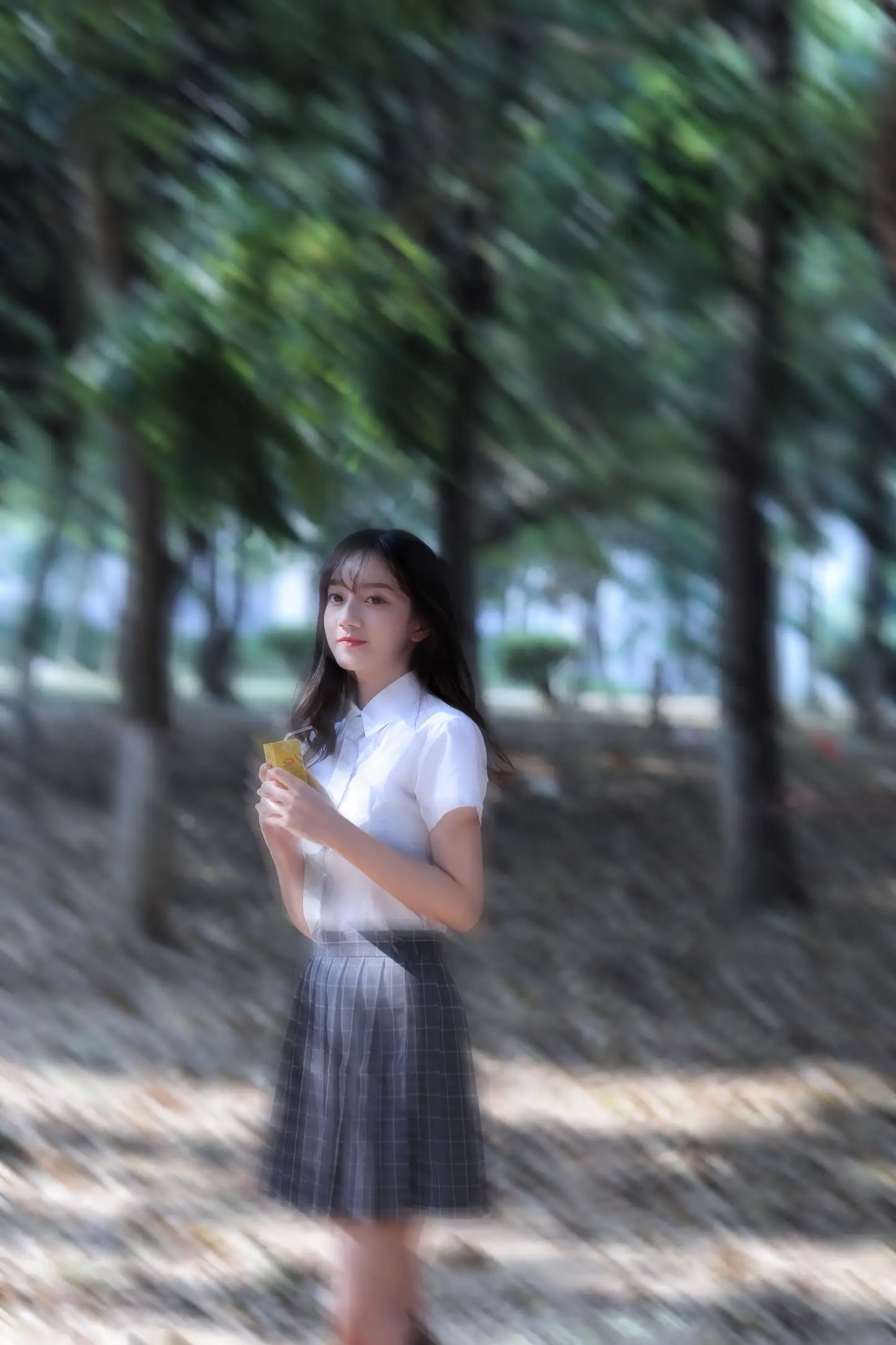 [艺图语] 2022.05.24 Vol.0972 – 校园青春 虫虫#[43P]-1