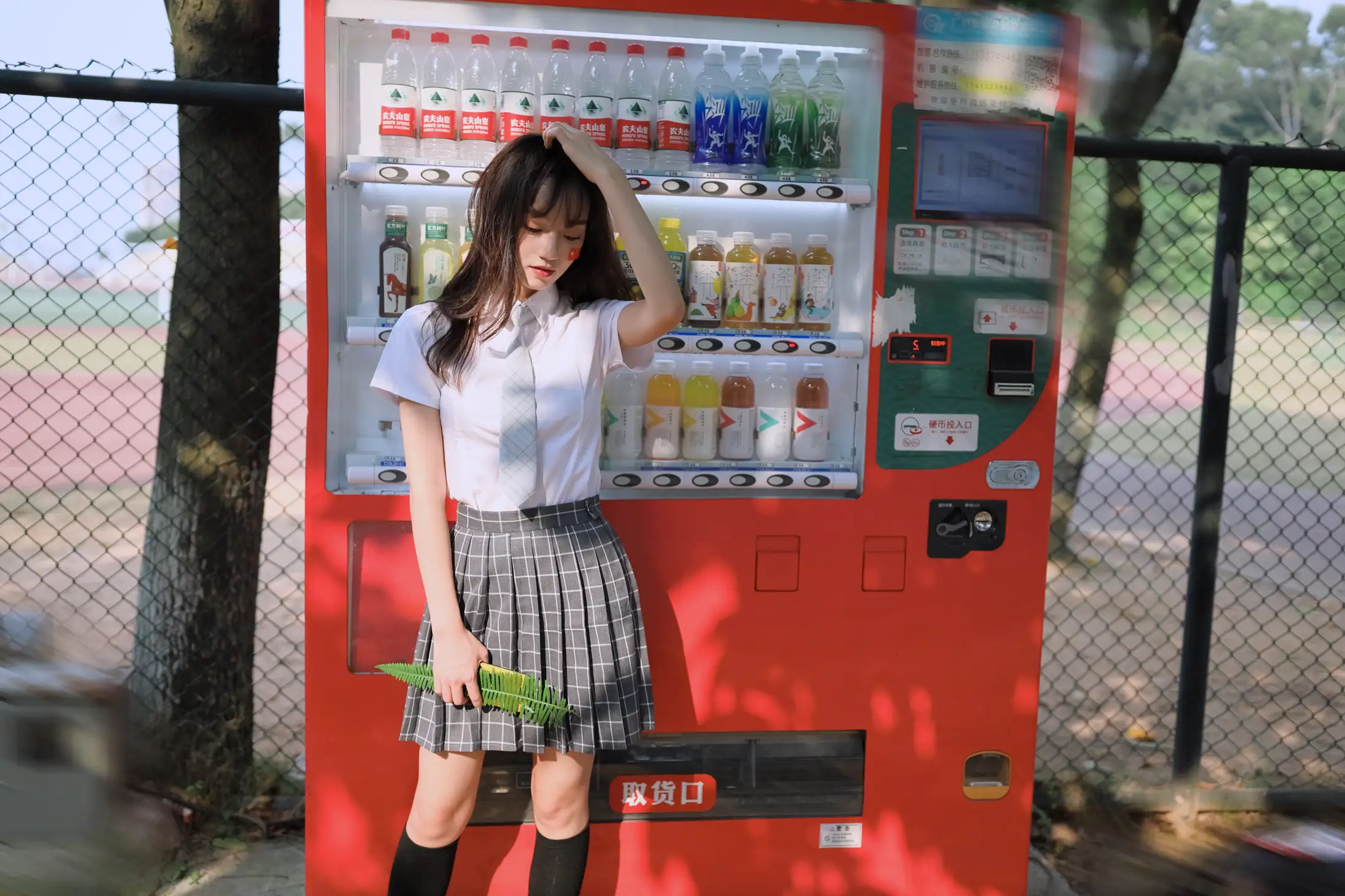 [艺图语] 2022.05.24 Vol.0972 – 校园青春 虫虫#[43P]-17