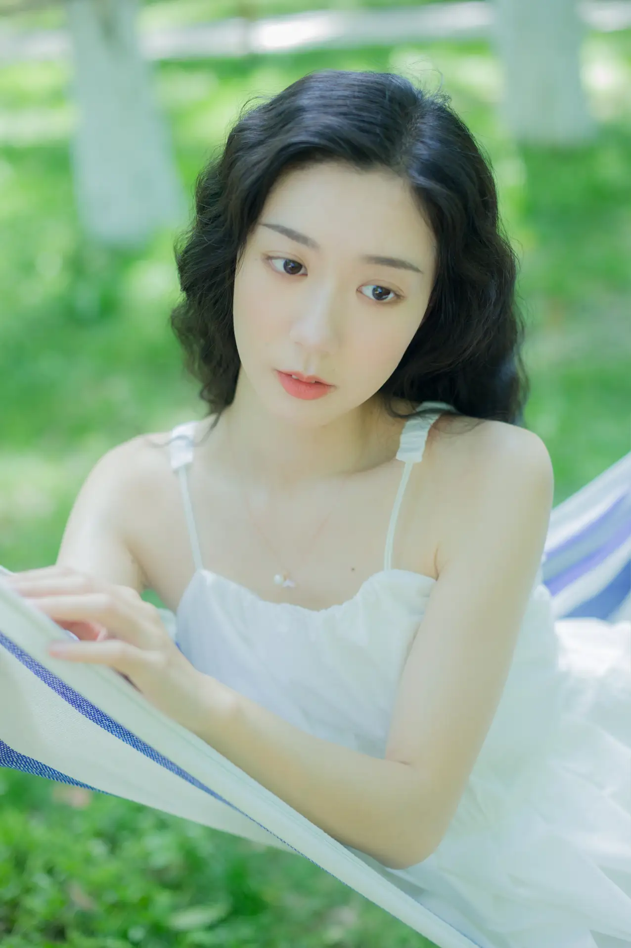 [艺图语] 2022.07.17 Vol.1501 – 沉沦夏日 饲猫少女 饲猫少女-#[40P]-17