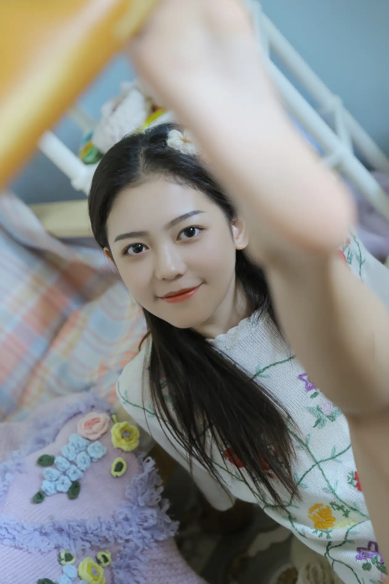 [艺图语] 2022.08.09 Vol.1662 – 简单日子 盛大暗恋 仙女软本人#[35P]-17
