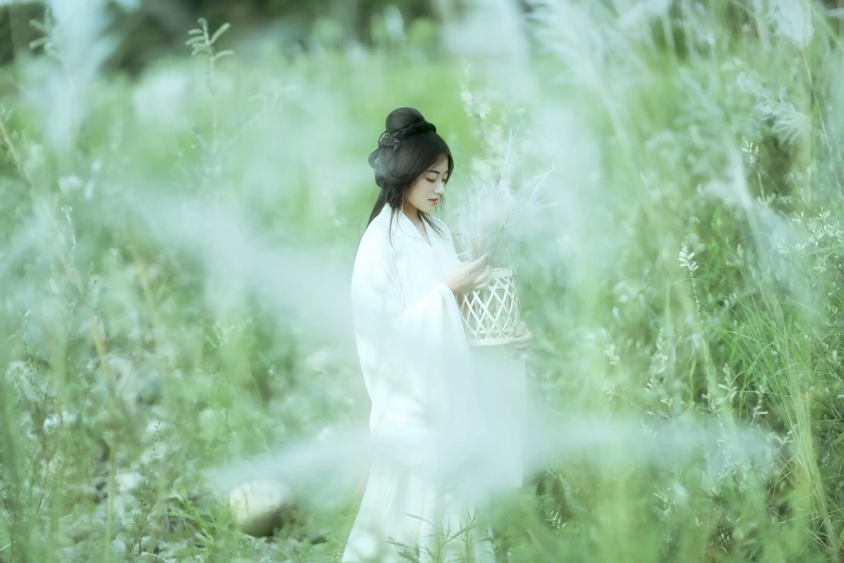 [艺图语] 2022.01.05 Vol.592 – 芦花漫 陌颜#[30P]-1