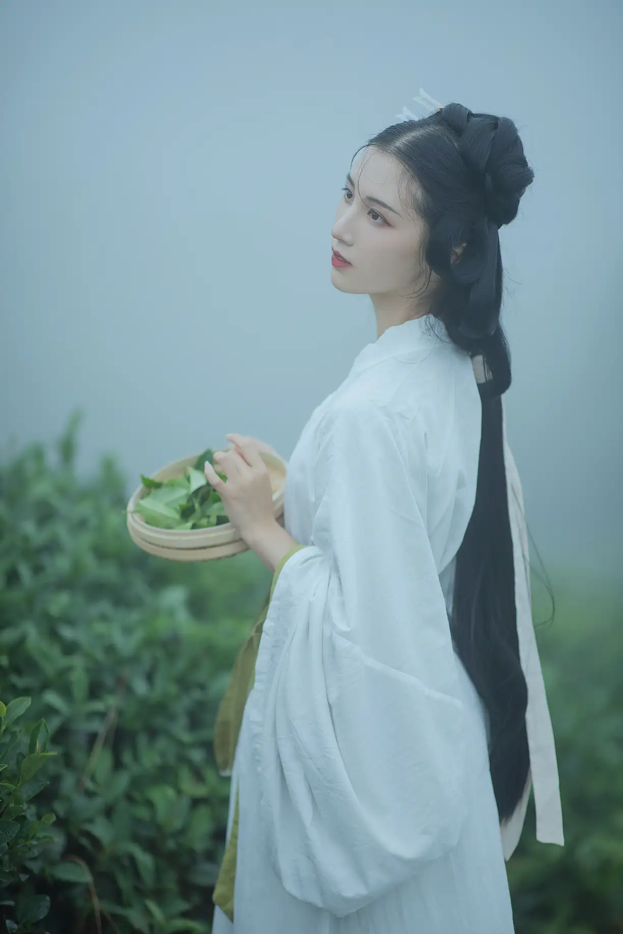 [艺图语] 2021.12.02 Vol.481 – 采茶女 十八重川#[20P]-10