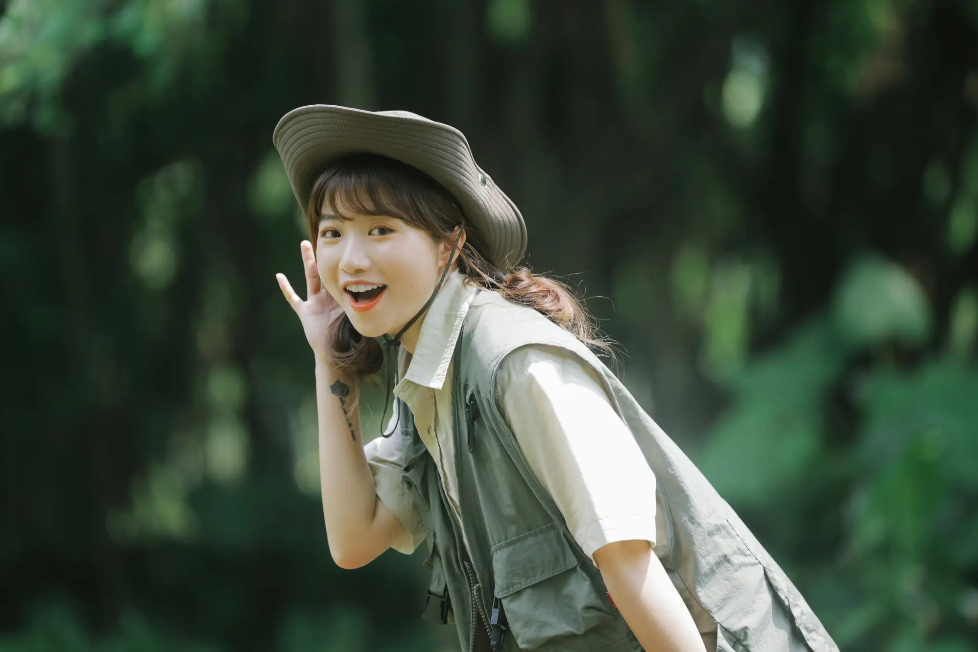 [艺图语] 2022.07.08 Vol.1417 – 夏日露营 蓝胖子-#[34P]-1
