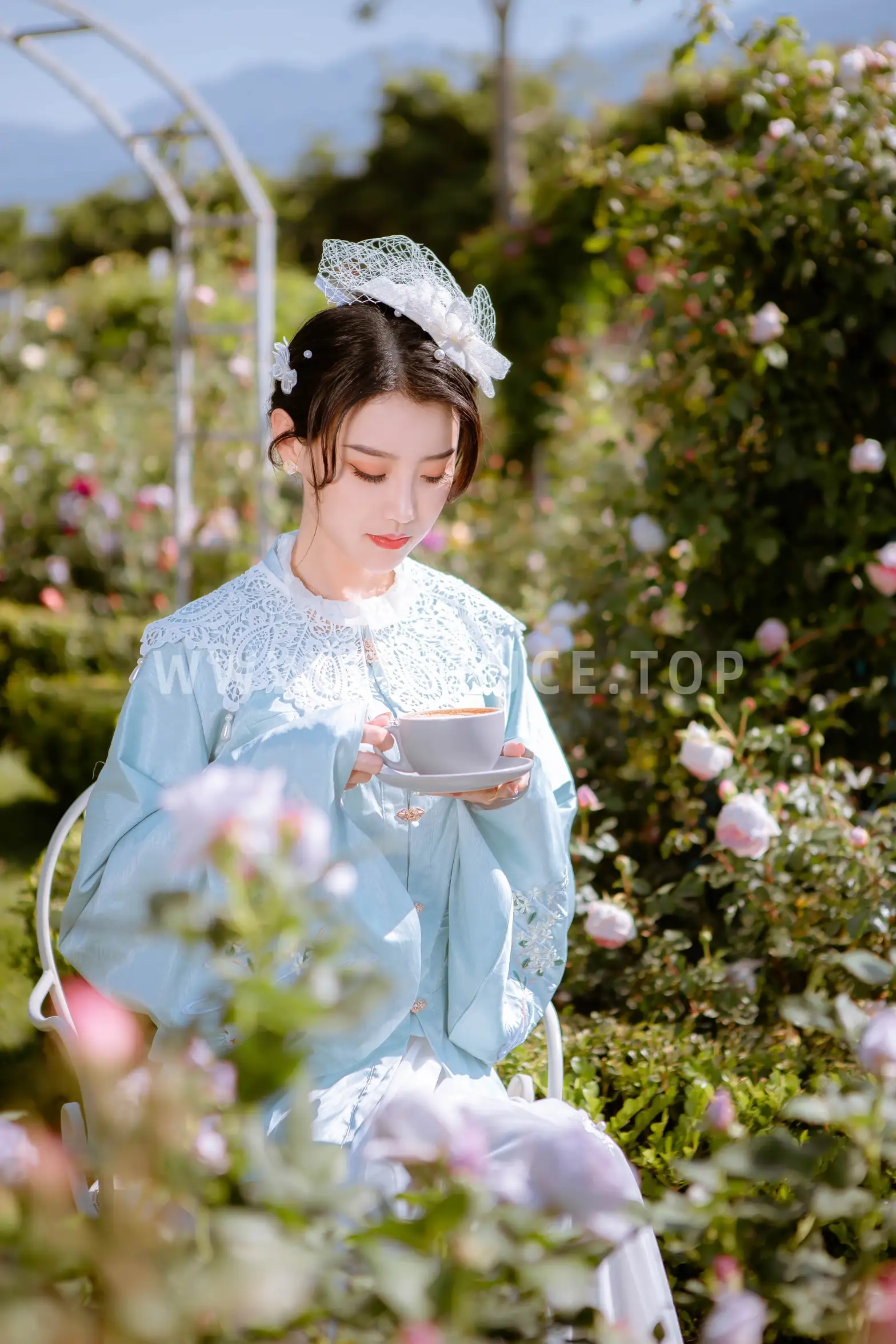 [艺图语] 2022.02.08 Vol.770 – 人间四月天 婷婷#[25P]-10