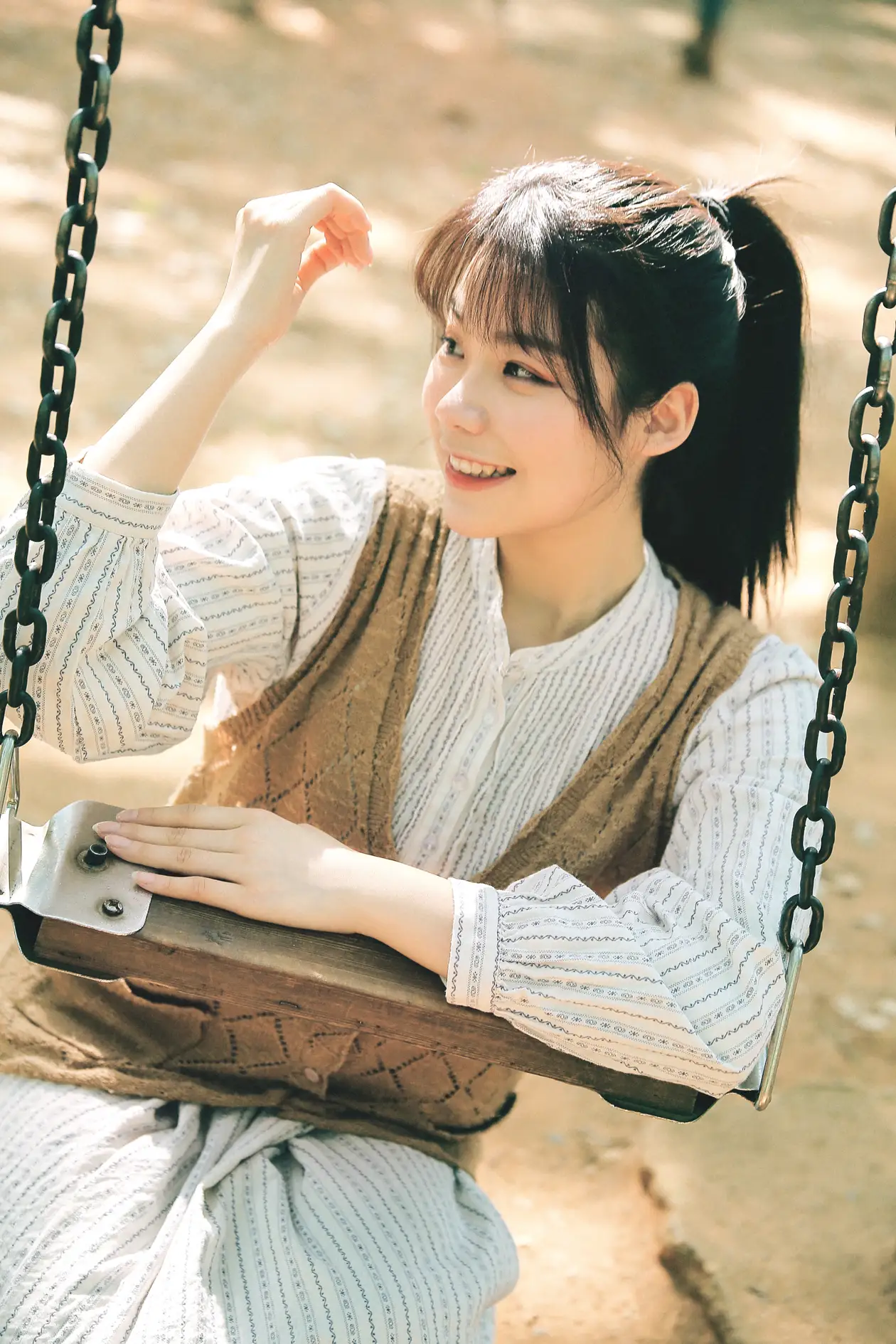 [艺图语] 2022.05.18 Vol.0921 – 夏末微风 紫傲#[25P]-6