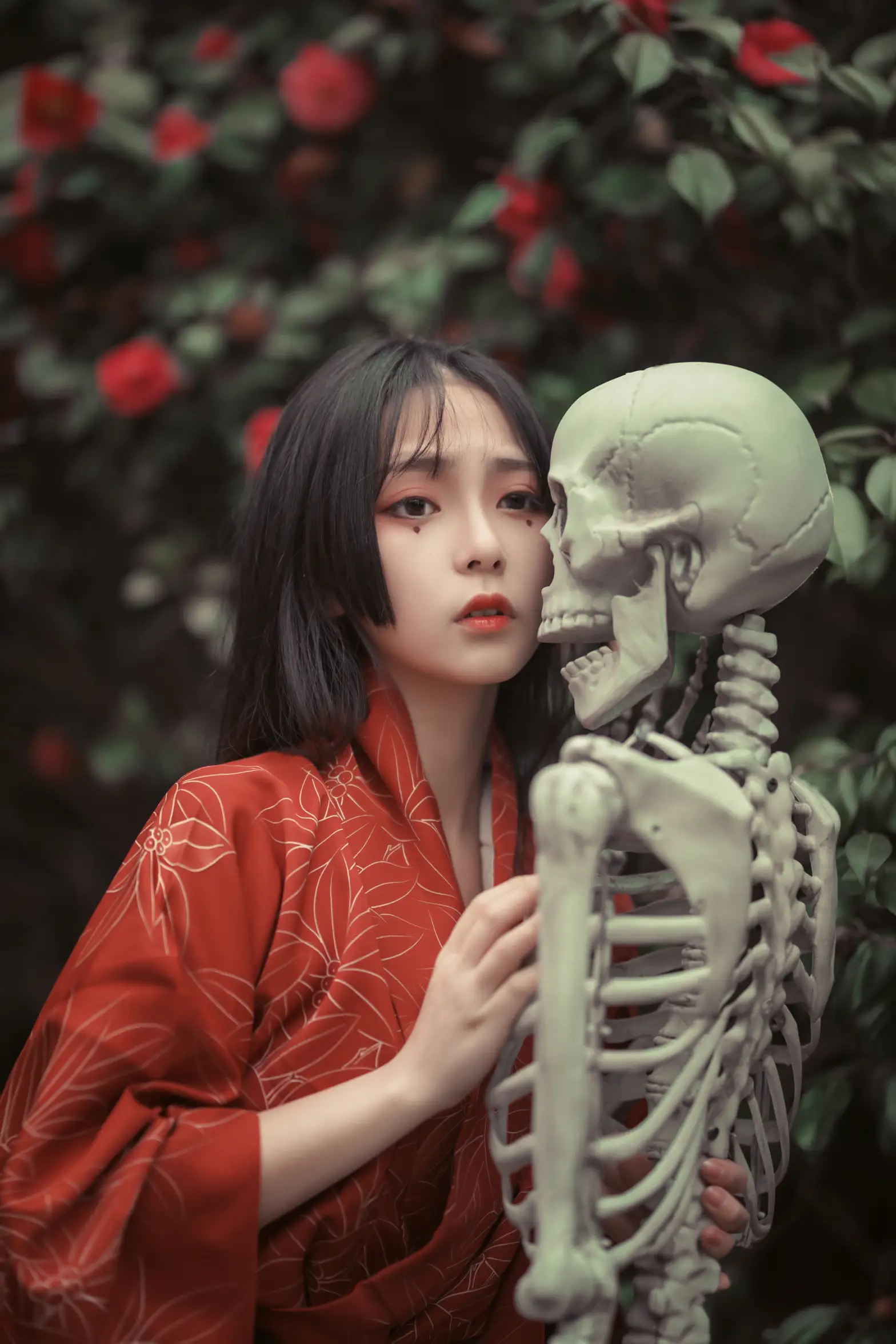 [艺图语] 2022.07.31 Vol.1594 – 葬花 阡墨红尘#[23P]-1