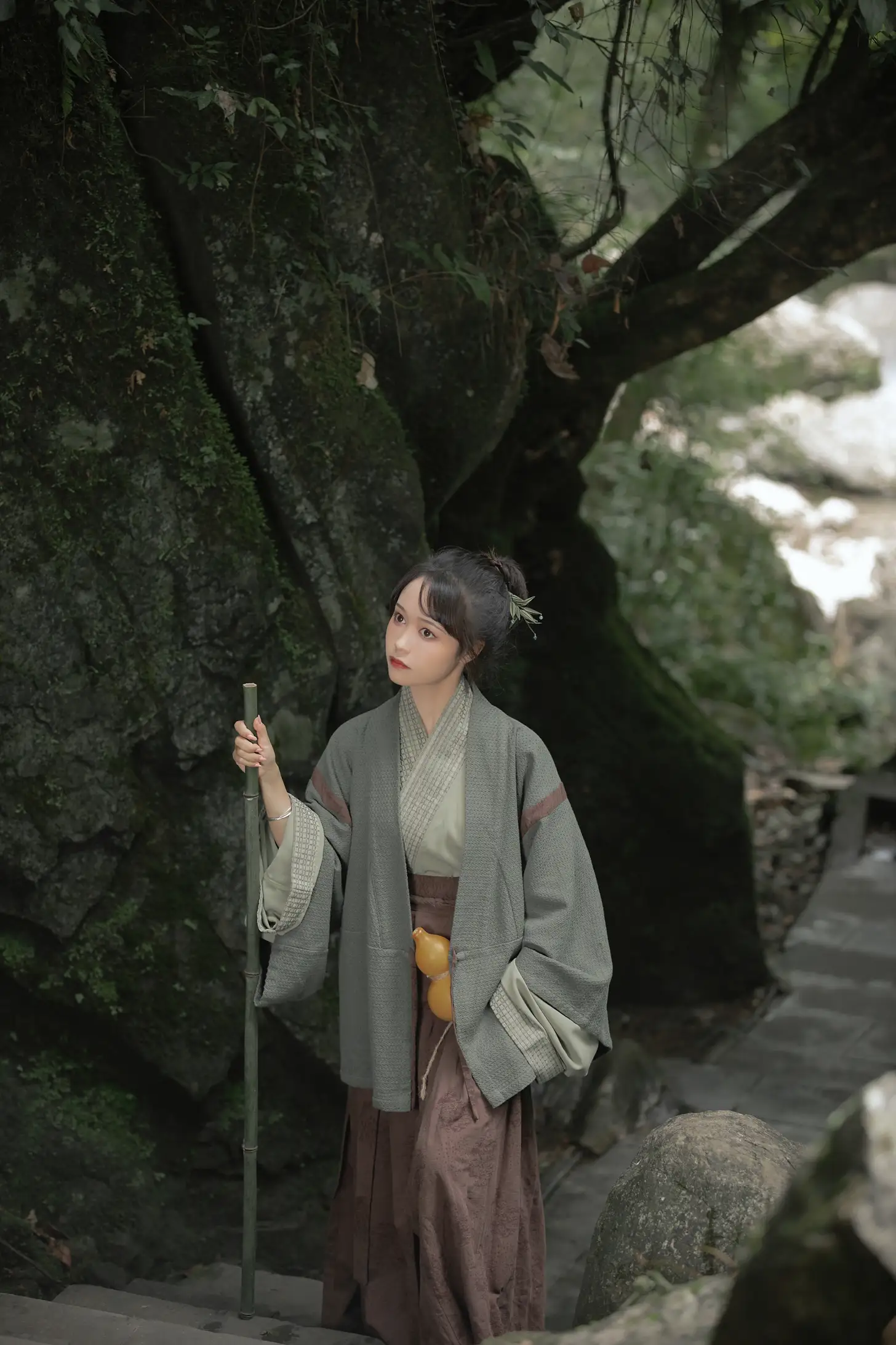 [艺图语] 2022.08.13 Vol.1695 – 上山 梨一依#[38P]-13
