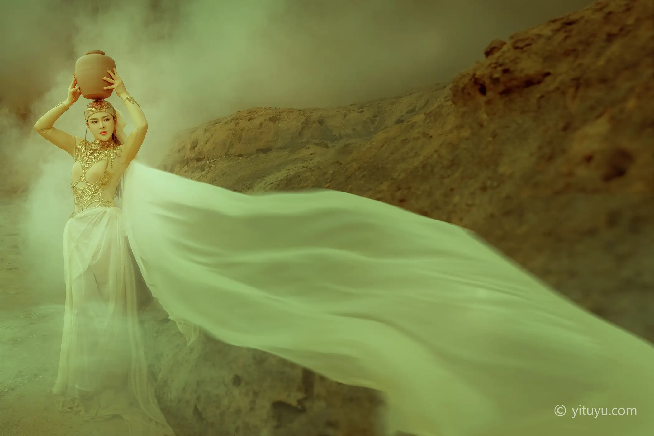 [艺图语] 2021.06.11 Vol.072 – 我的楼兰 陽兒#[33P]-10