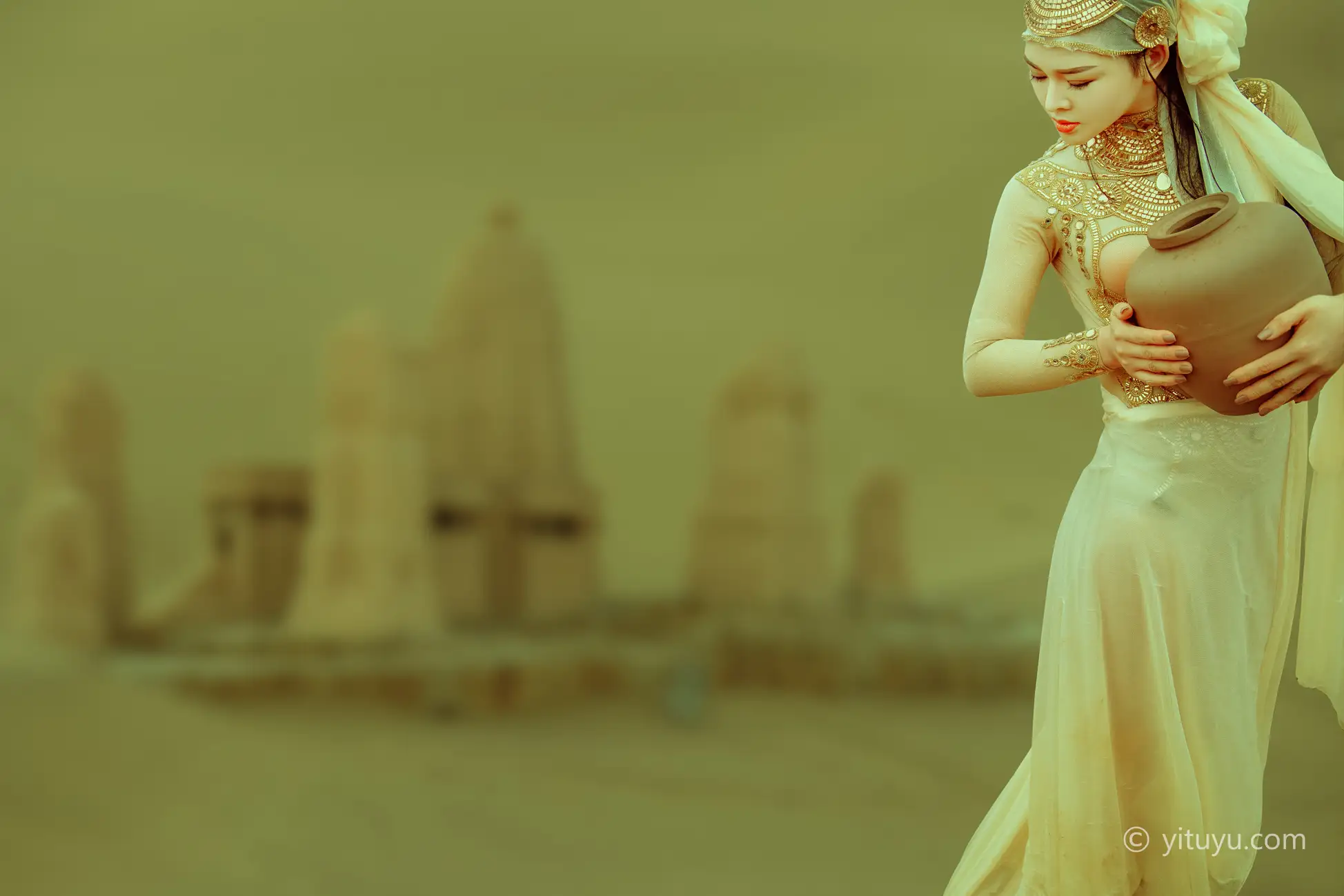 [艺图语] 2021.06.11 Vol.072 – 我的楼兰 陽兒#[33P]-7