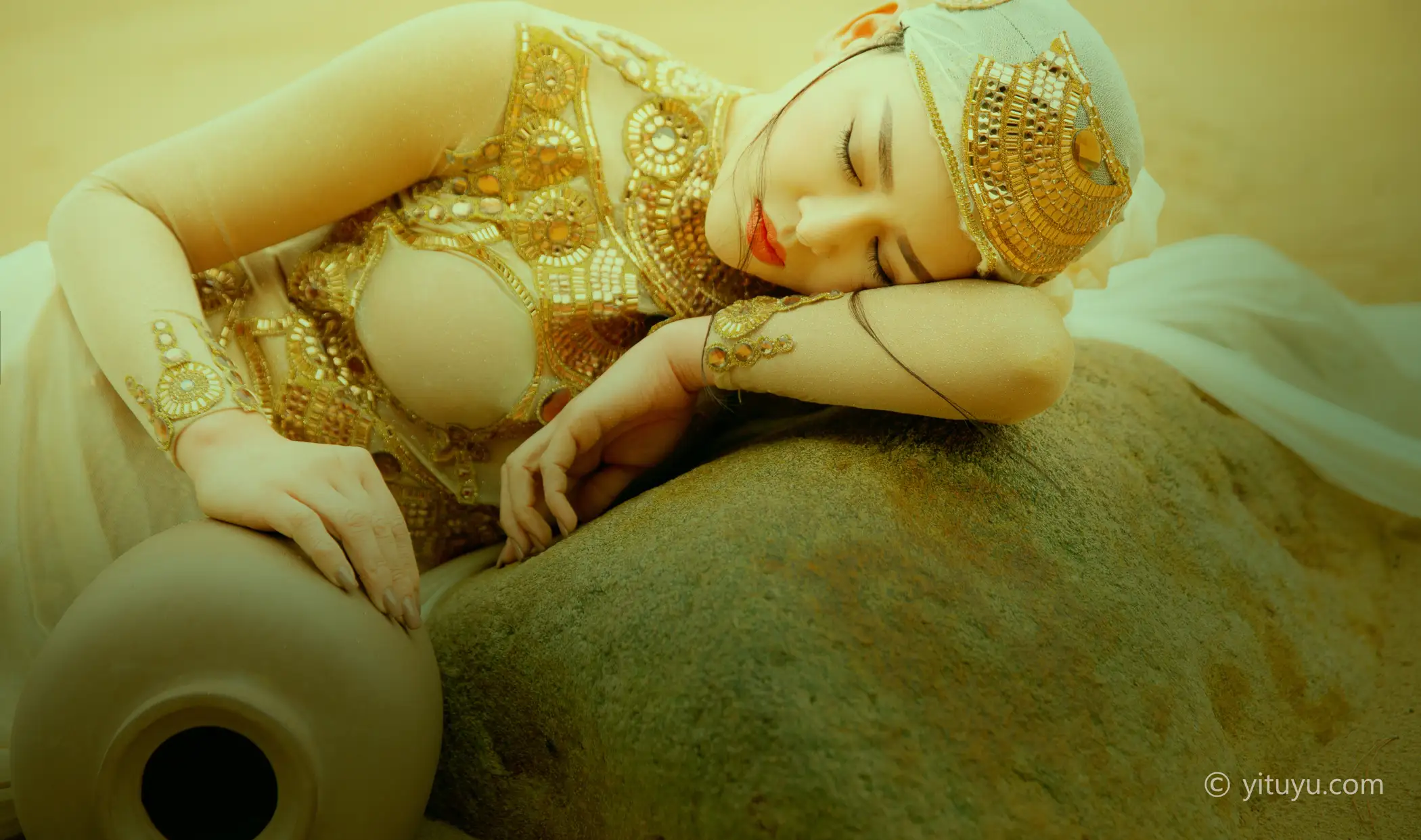 [艺图语] 2021.06.11 Vol.072 – 我的楼兰 陽兒#[33P]-8