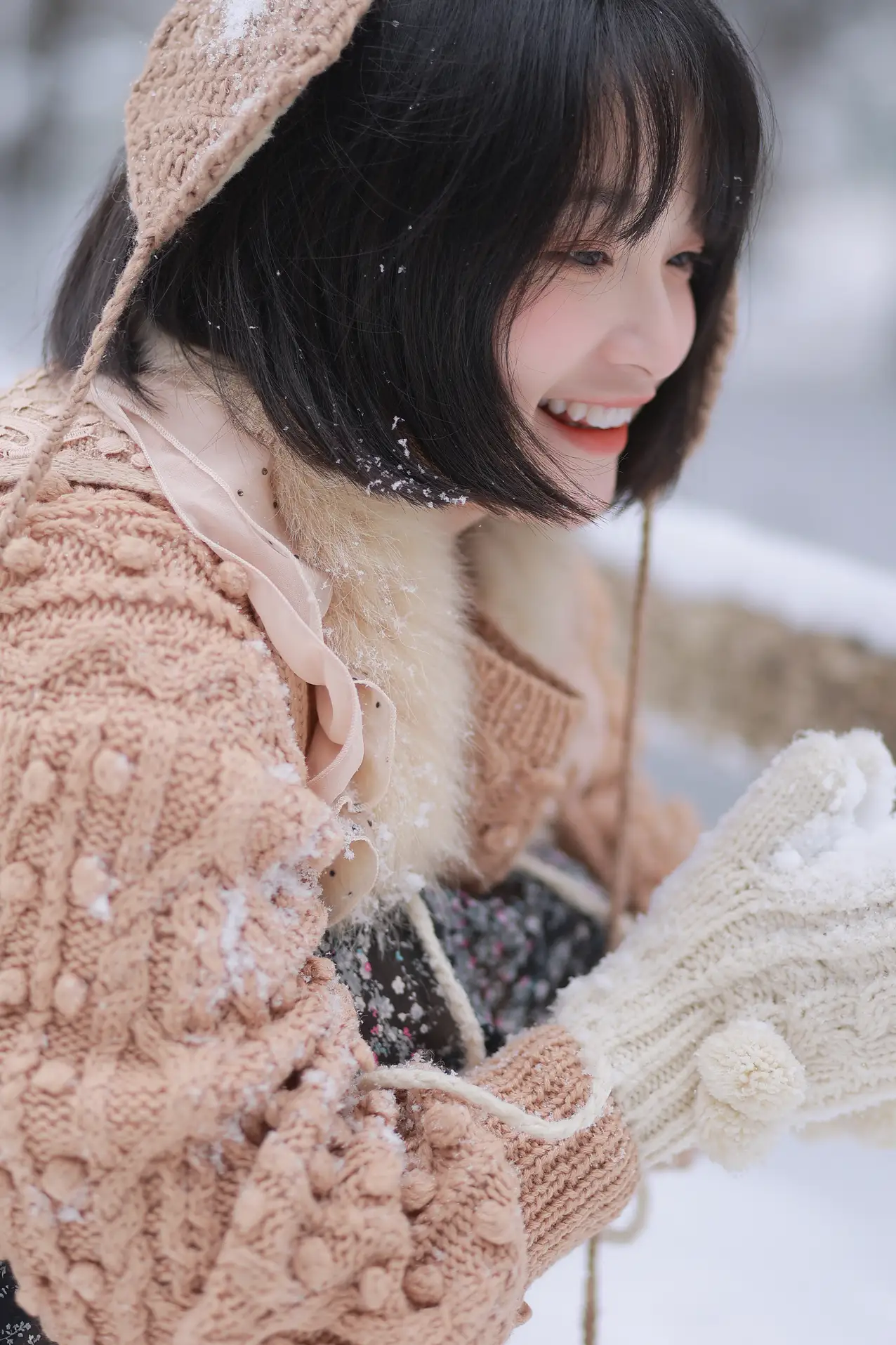 [艺图语] 2022.09.17 Vol.1970 – 嘿，一起来玩雪。 耳元在减肥#[26P]-8