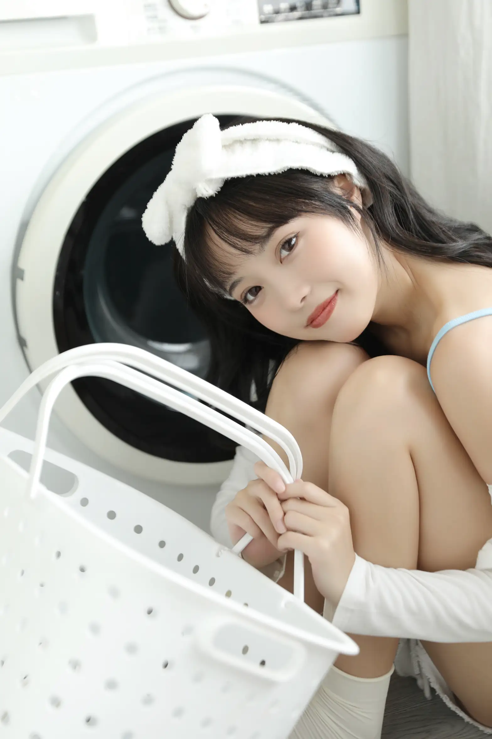 [艺图语] 2022.09.20 Vol.1999 – 夏日酣甜午后 小薇人儿#[37P]-10