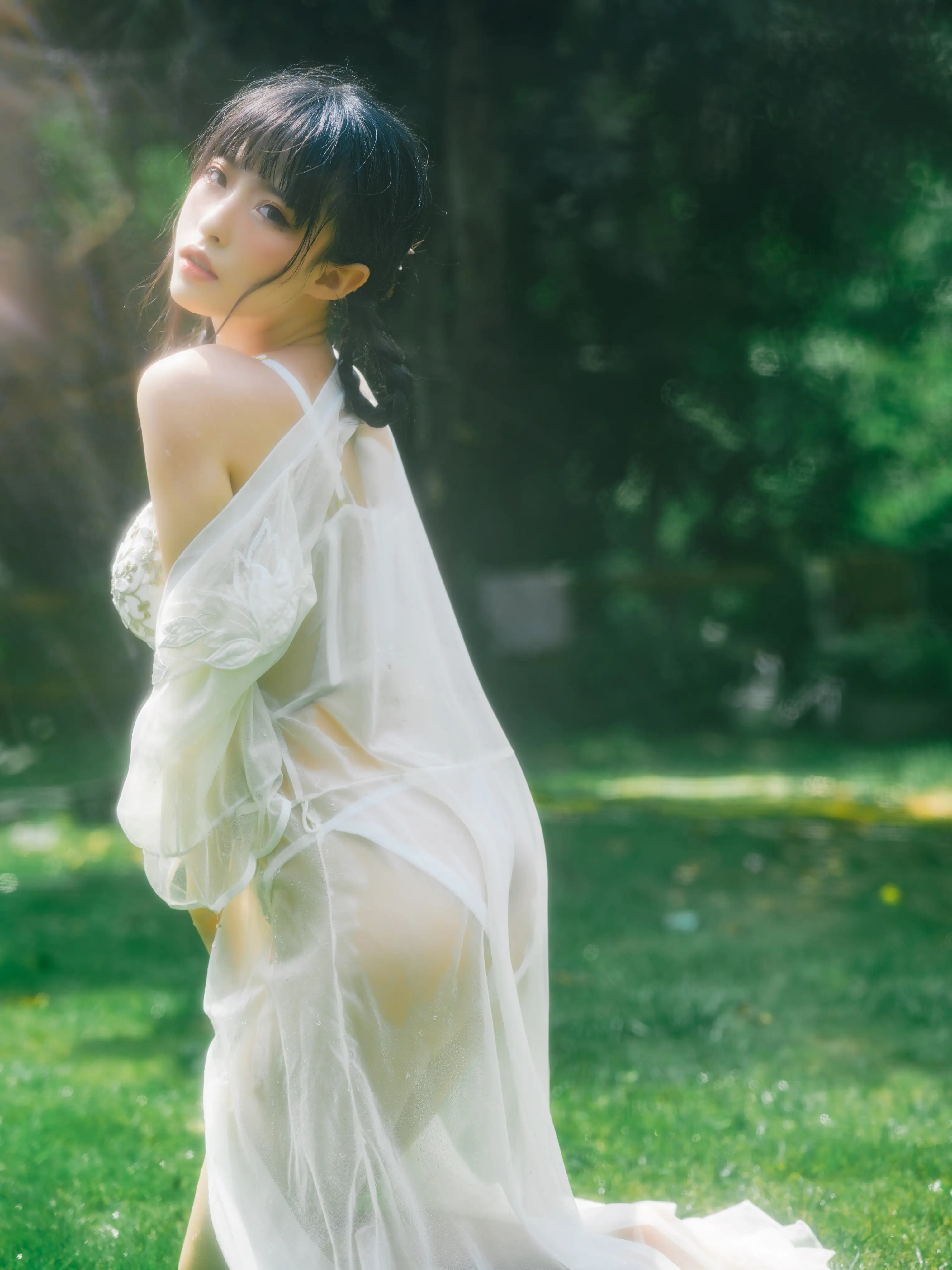 [艺图语] 2022.06.23 Vol.1268 – 洛丽塔 清水由乃#[38P]-11