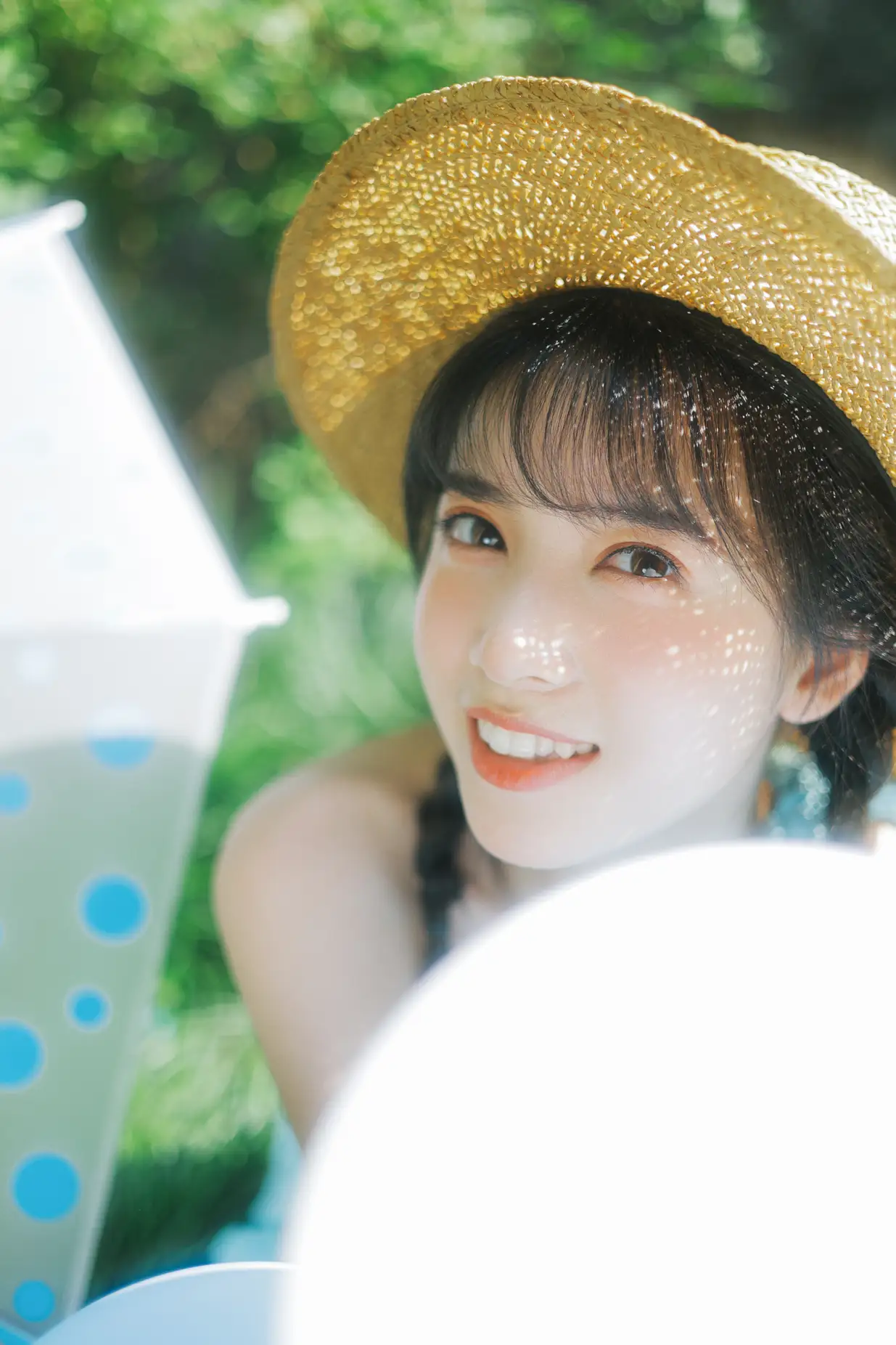 [艺图语] 2022.07.30 Vol.1579 – 告白气球 一只阿梦崽#[40P]-1