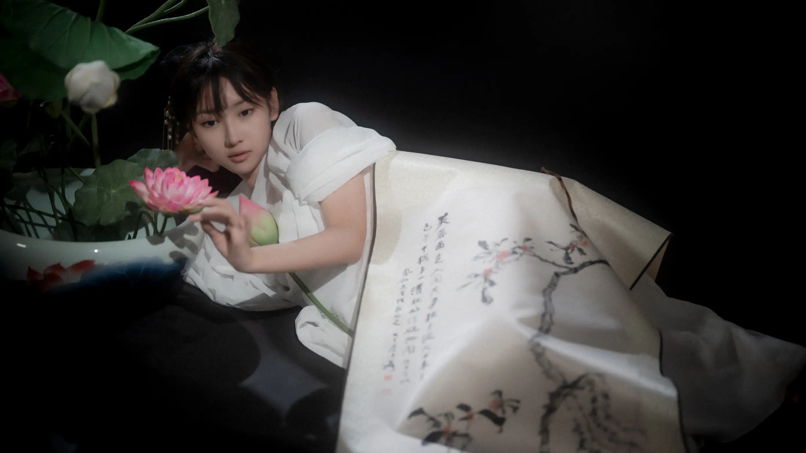[艺图语] 2022.08.29 Vol.1818 – 荷思 筱雯#[57P]-9