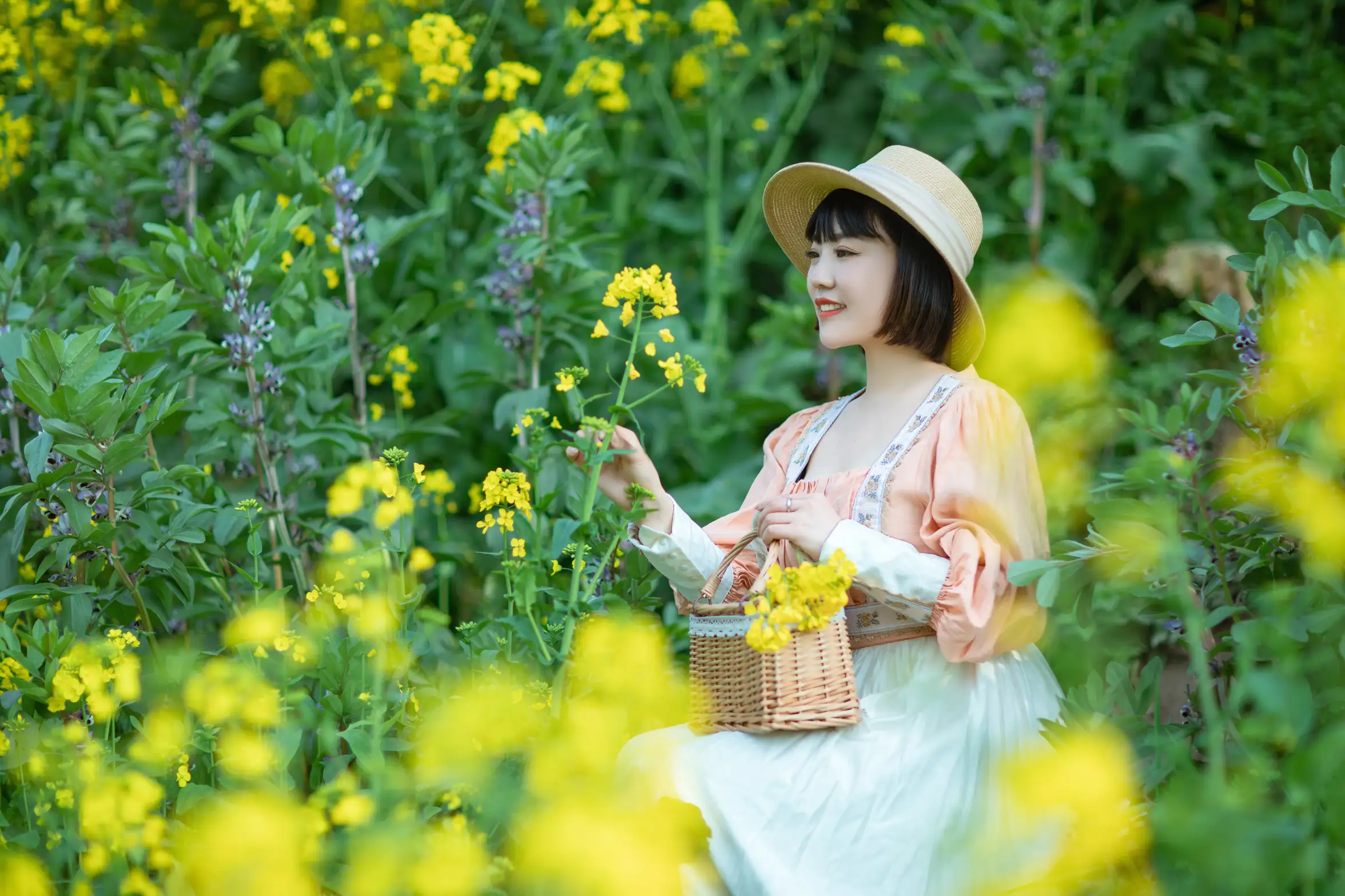 [艺图语] 2022.08.21 Vol.1753 – 春天里的姑娘 冬琴#[38P]-8
