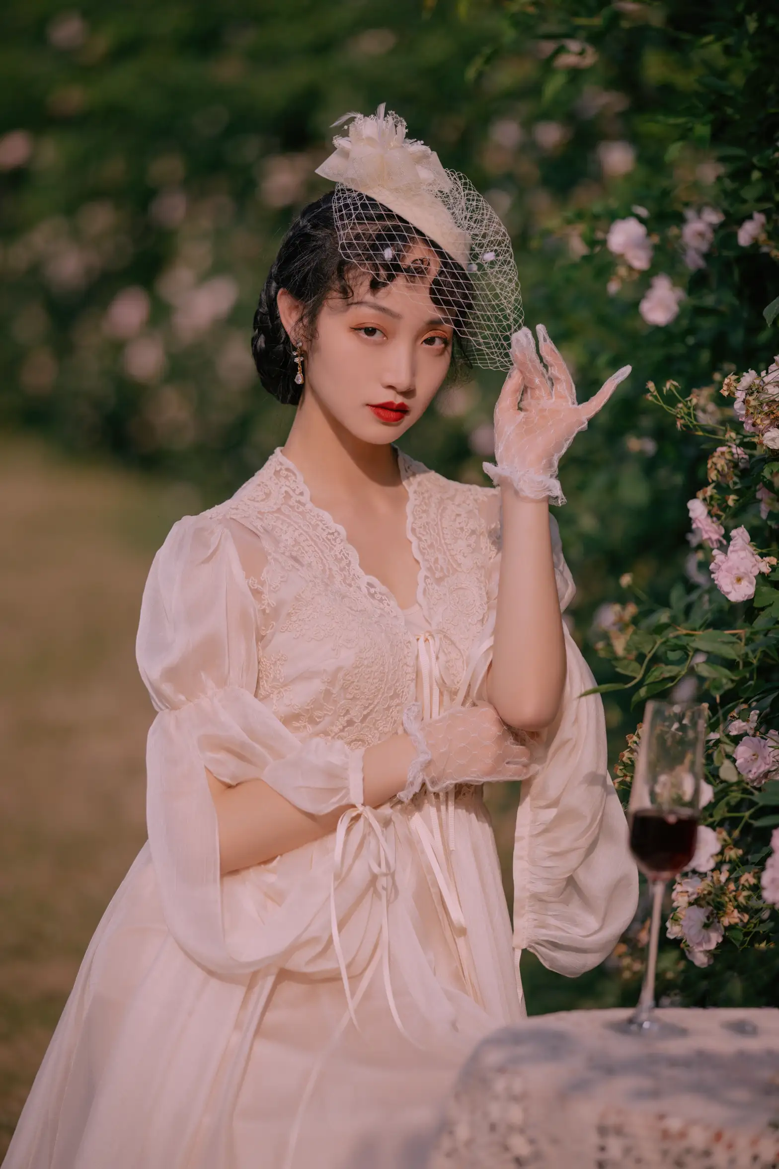 [艺图语] 2022.06.16 Vol.1199 – 蔷薇有你 凌子兮#[23P]-17