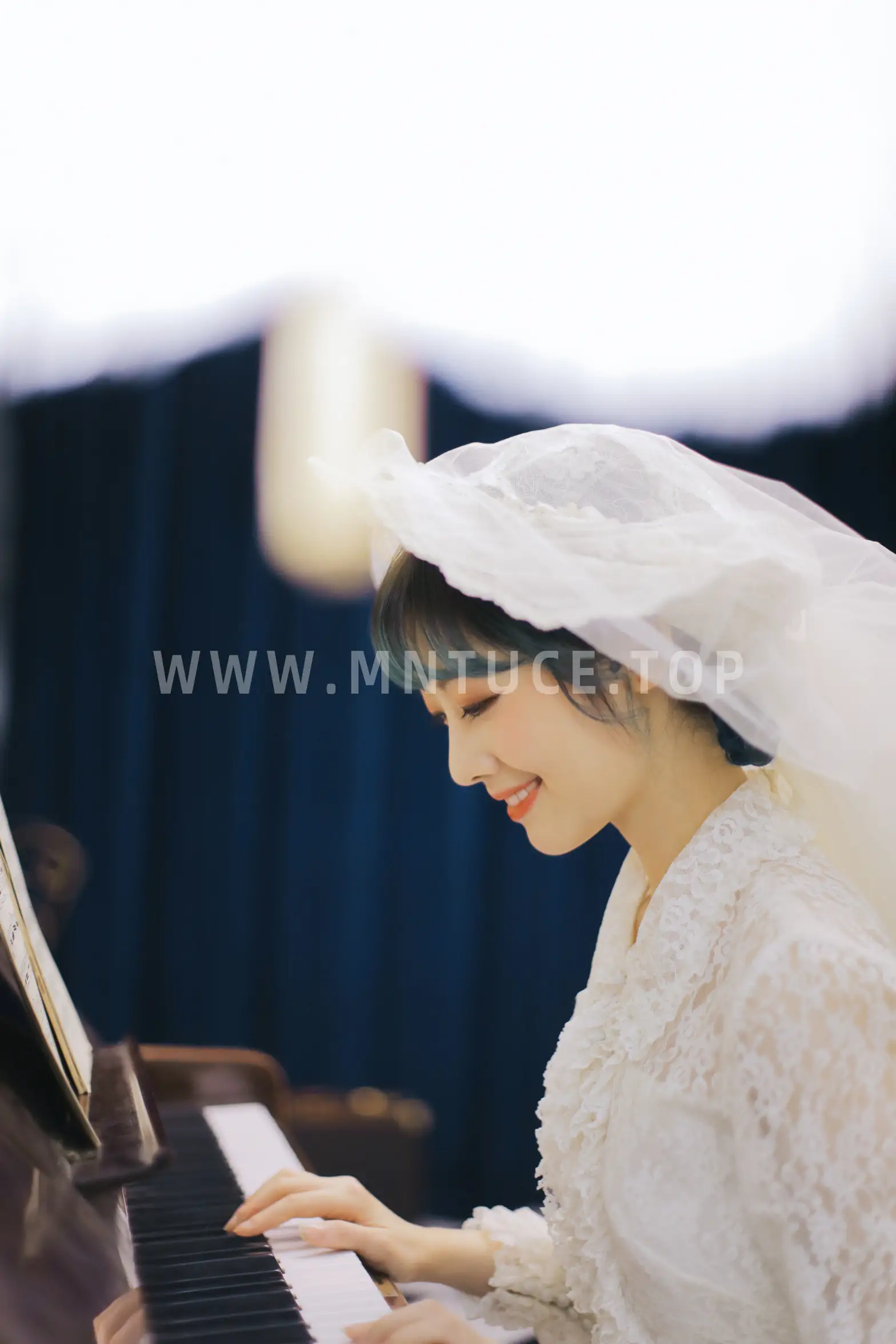 [艺图语] 2022.08.22 Vol.1762 – 芳华白纱 小曹#[34P]-18