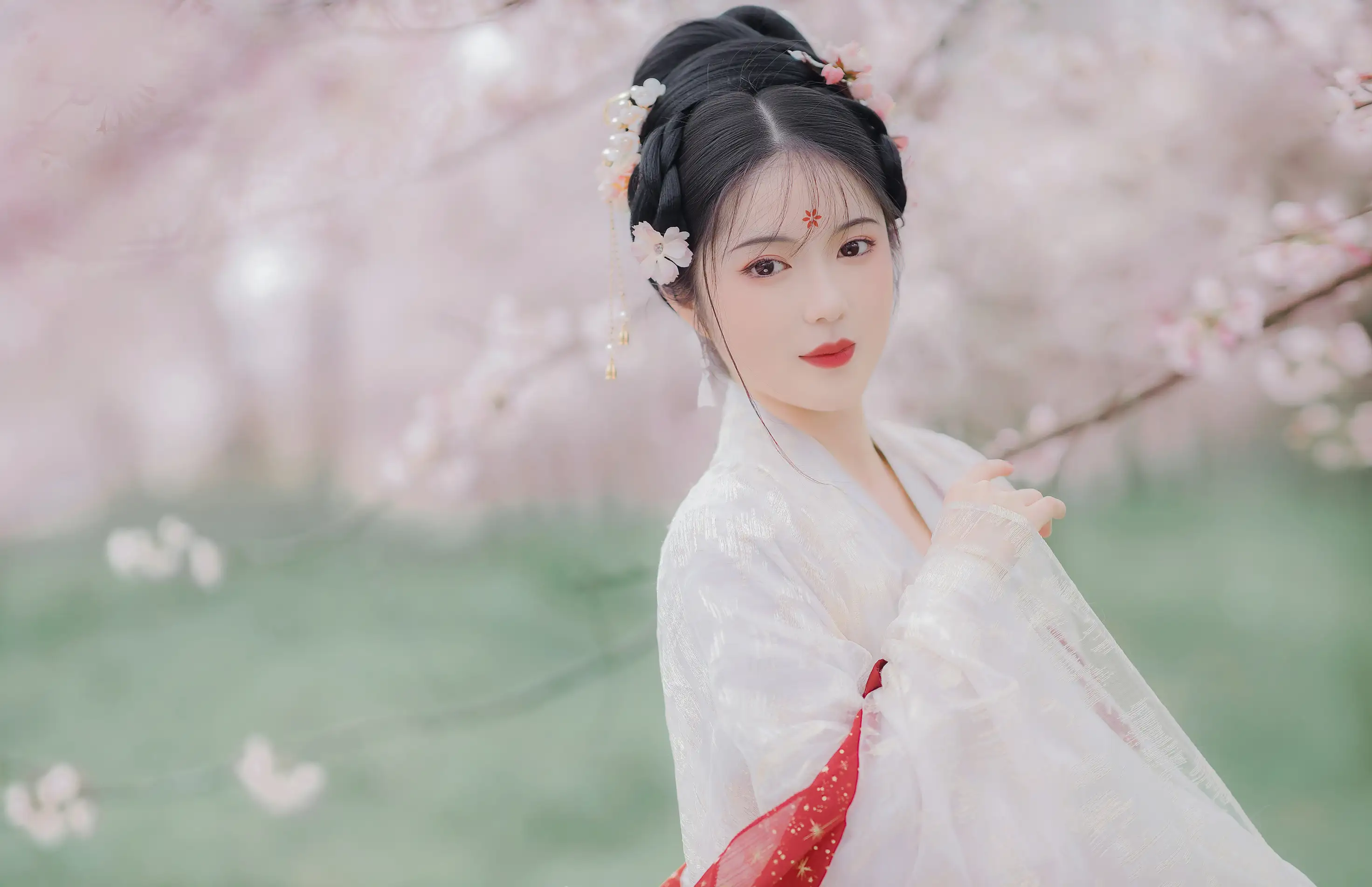 [艺图语] 2022.06.08 Vol.1115 – 东风面 童童#[23P]-1