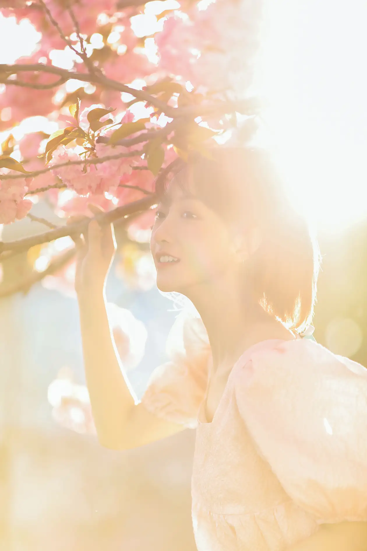 [艺图语] 2022.07.08 Vol.1421 – 樱落 程凡#[21P]-17