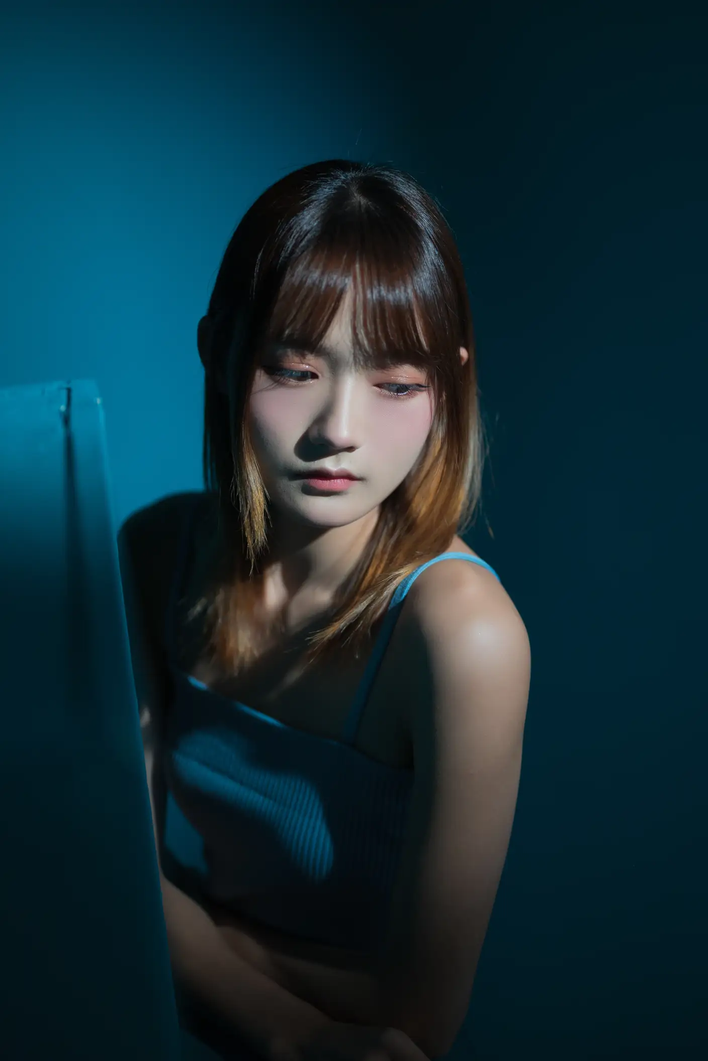 [艺图语] 2022.06.08 Vol.1121 – 抑郁的蓝房间 兔子Zzz不吃胡萝卜#[27P]-7