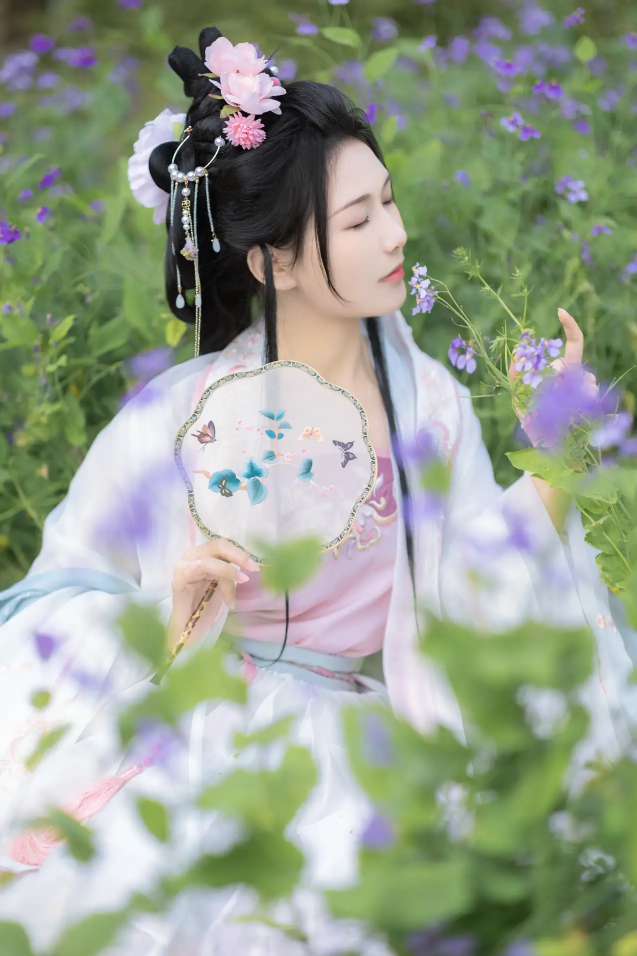 [艺图语] 2022.06.04 Vol.1077 – 花间 阿銧#[34P]-1
