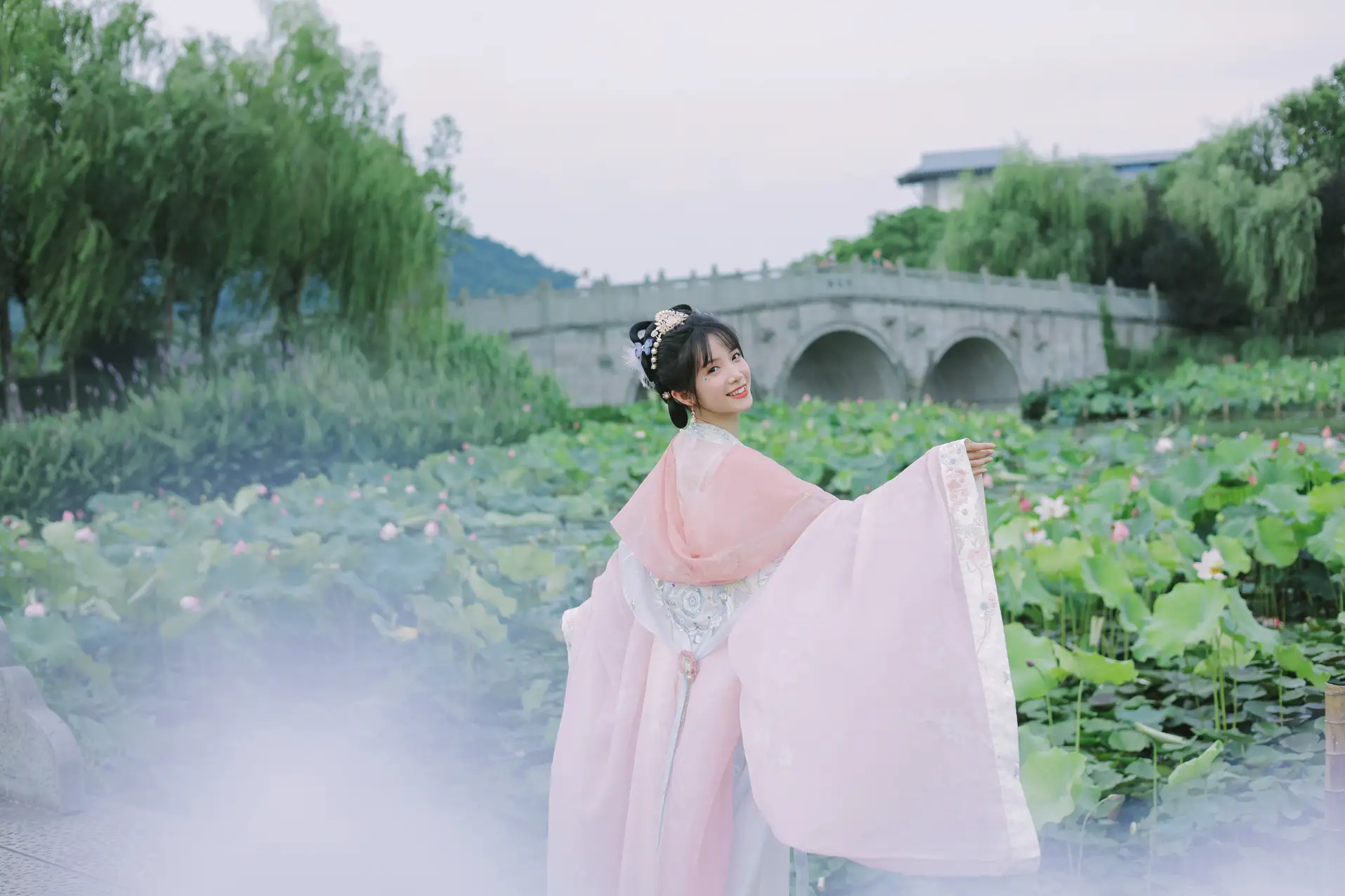 [艺图语] 2022.07.28 Vol.1560 – 粉色娇嫩 一只阿梦崽#[41P]-11