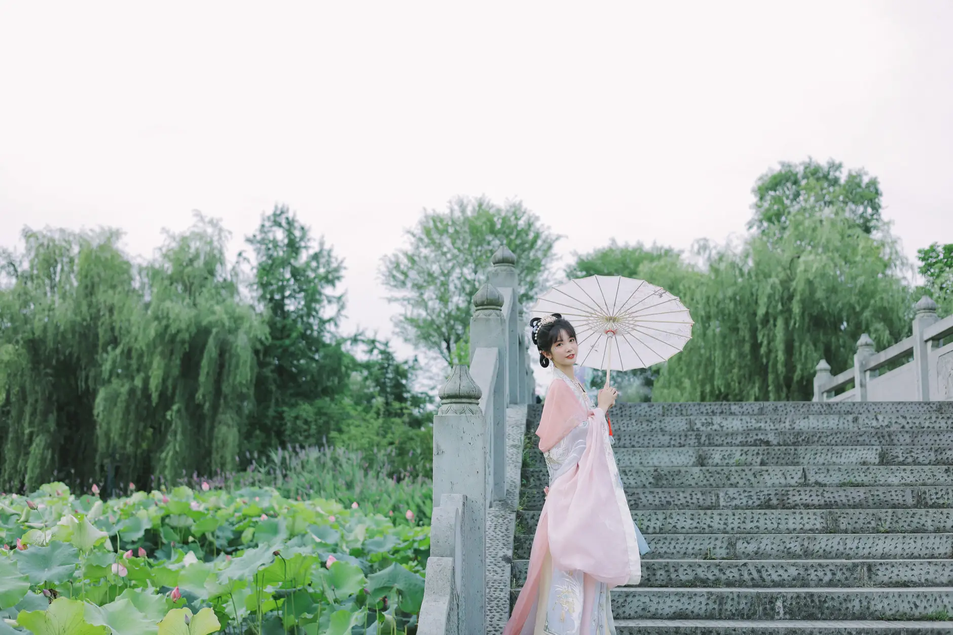 [艺图语] 2022.07.28 Vol.1560 – 粉色娇嫩 一只阿梦崽#[41P]-3