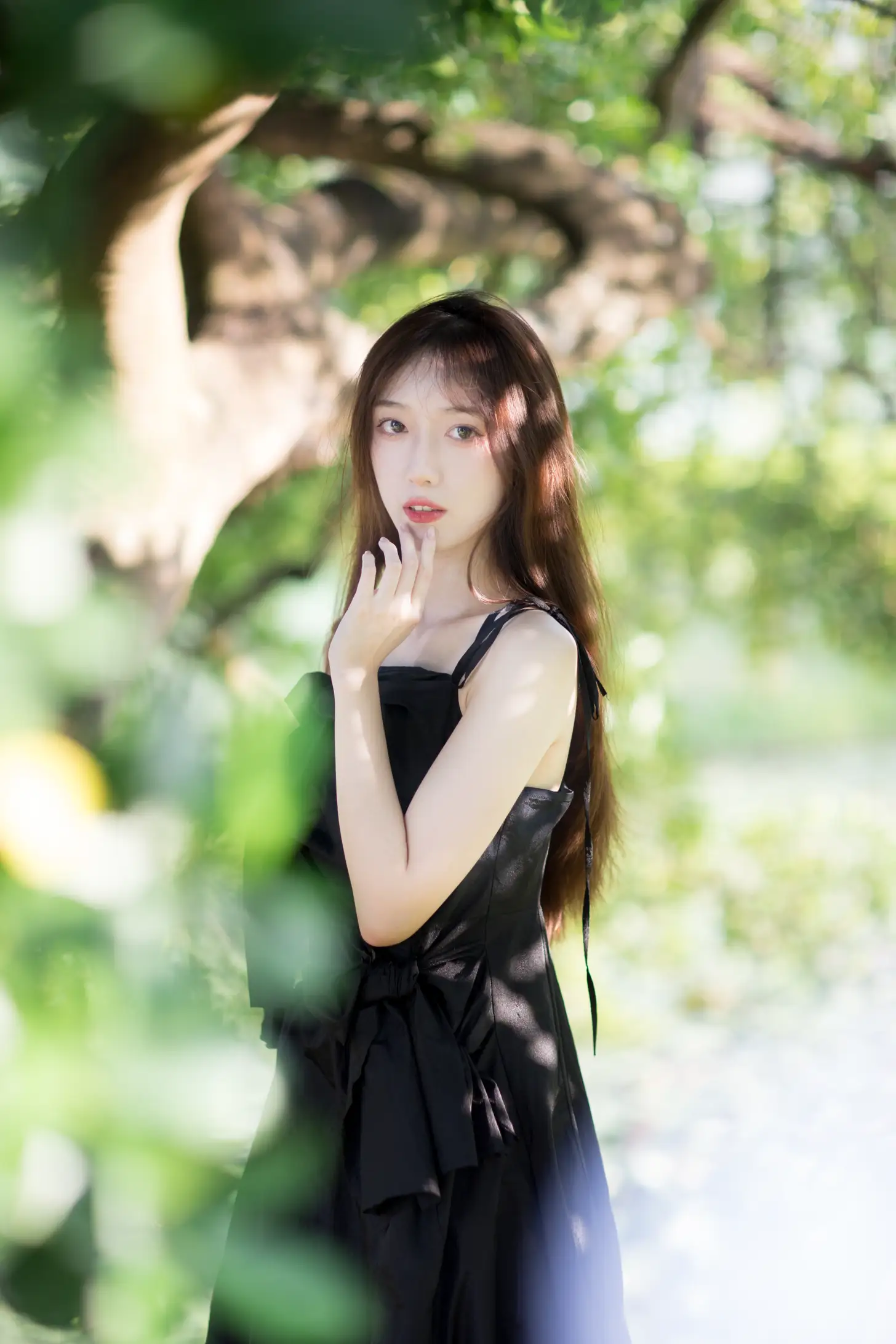 [艺图语] 2021.11.10 Vol.435 – 微风起，心已动 KK#[25P]-10