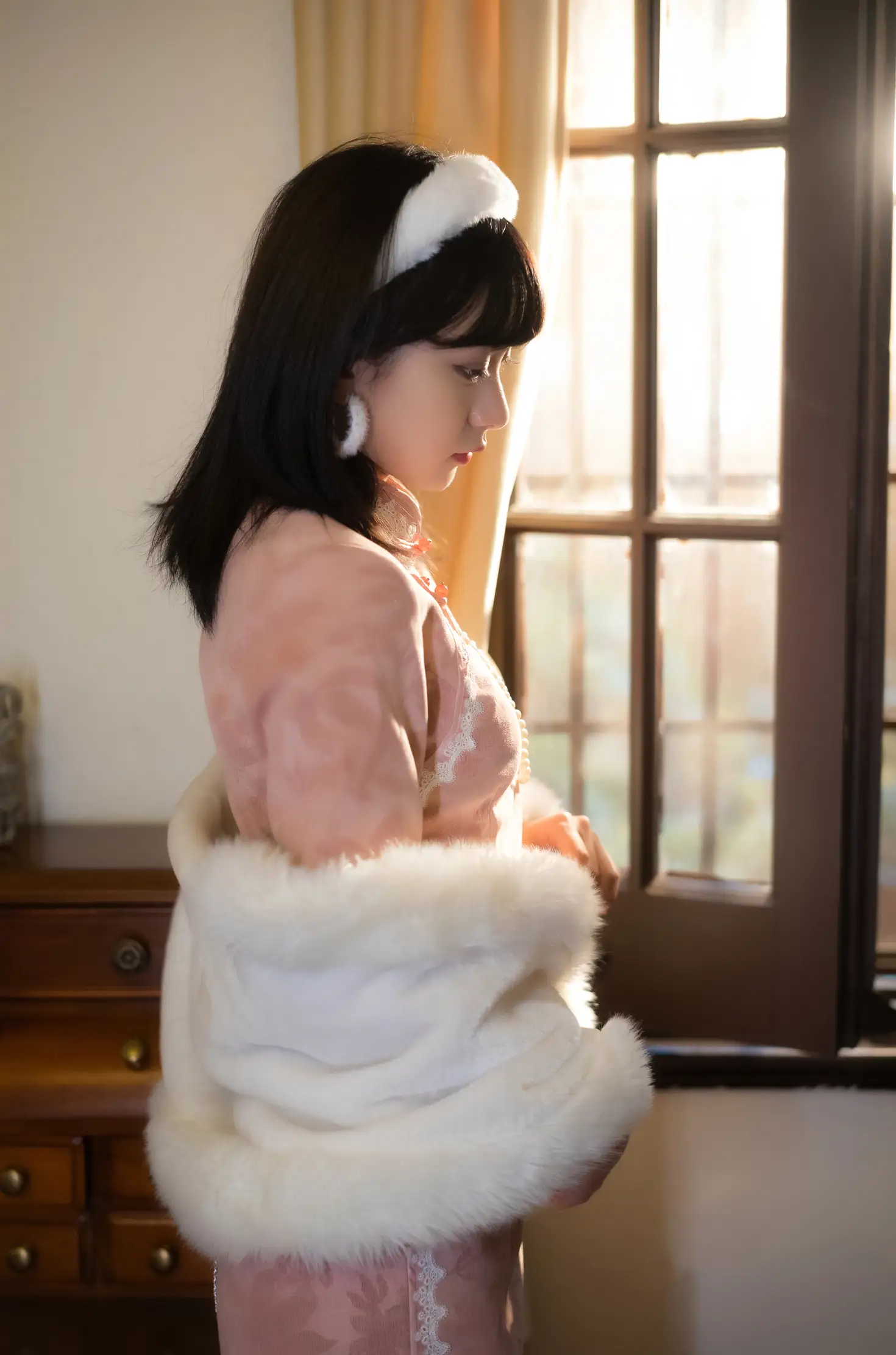 [艺图语] 2022.06.13 Vol.1171 – 一抹风情 小可爱#[22P]-1
